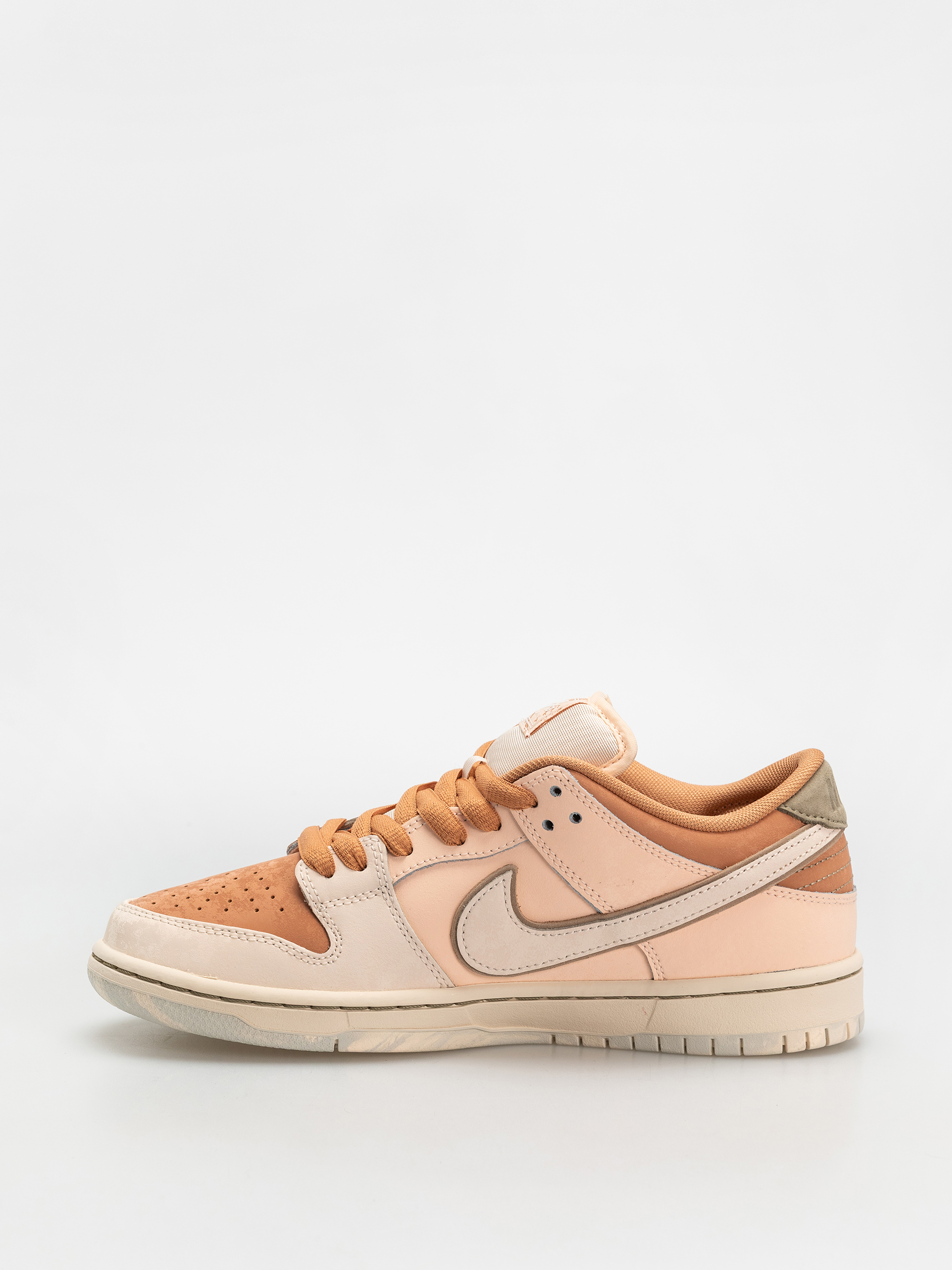 Обувки Nike SB Dunk Low Pro Prm (amber brown/guava ice crimson tint hemp)