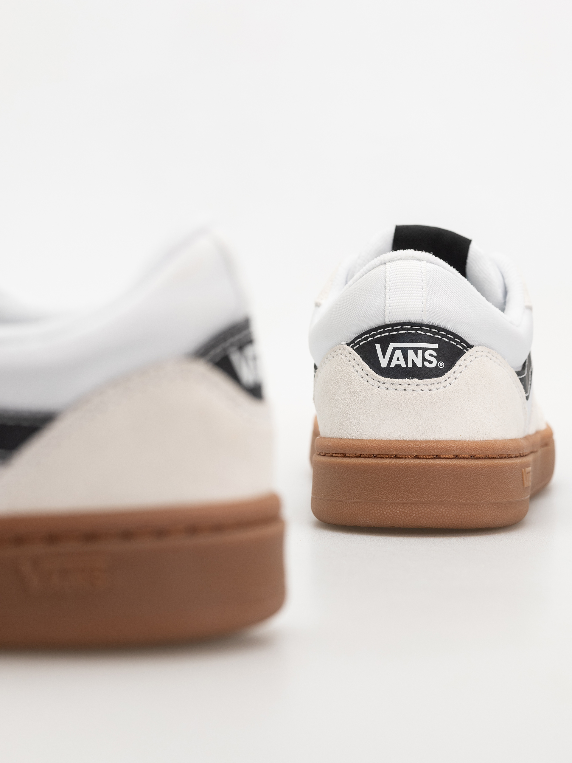 Обувки Vans Cruze 3.0 (white/gum)