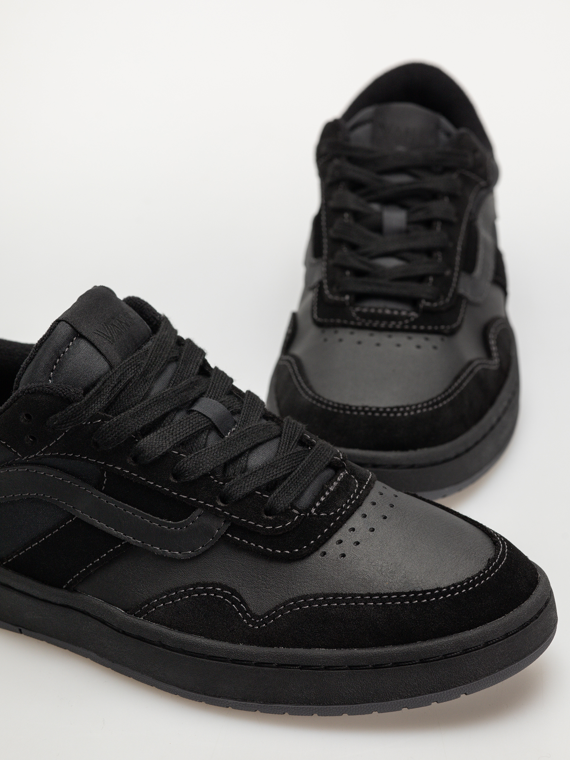Обувки Vans Cruze 3.0 (black/black)