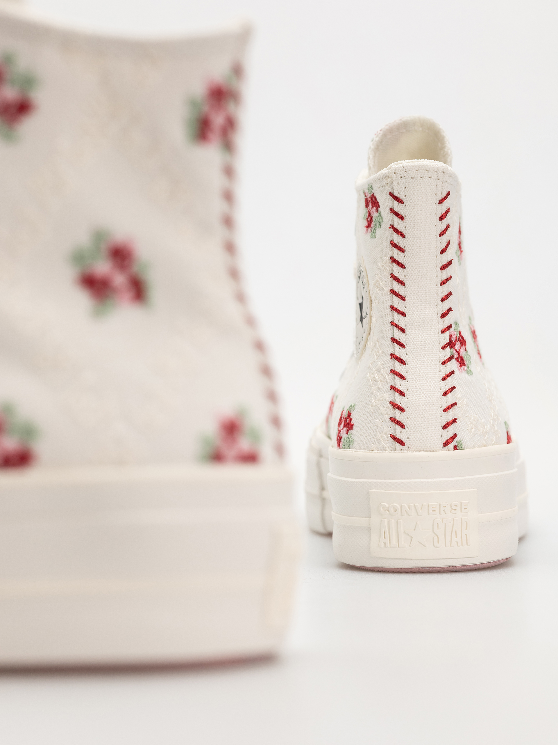 Кецове Converse Chuck Taylor All Star Lift Hi Wmn (vintage white/horizon pink)