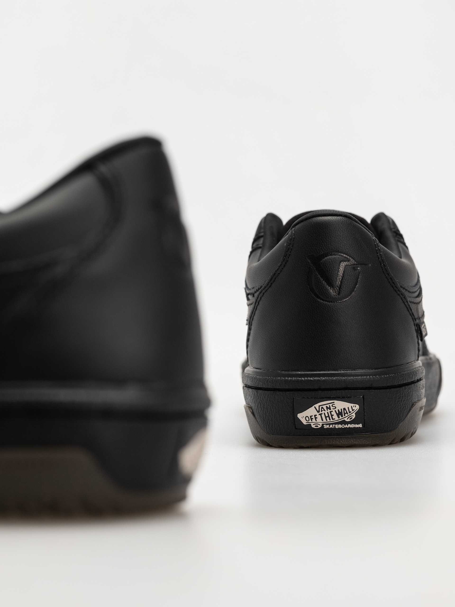 Обувки Vans Skate Rowan 2 (leather black)
