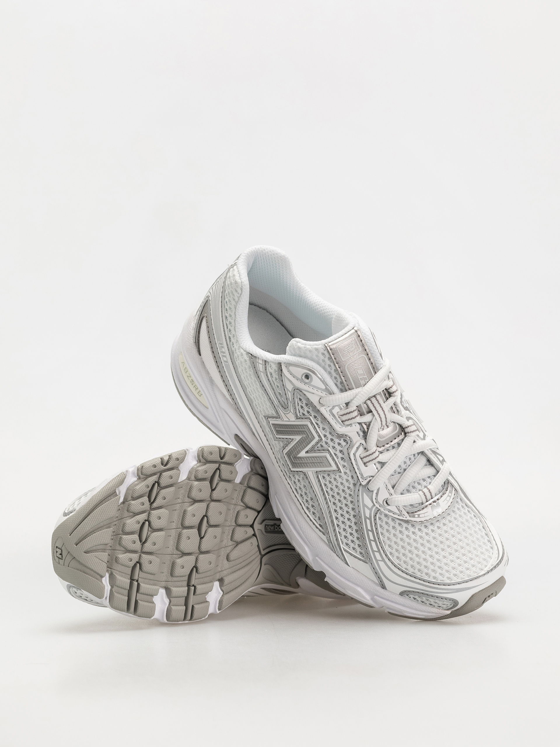 Обувки New Balance 740 JR (white)