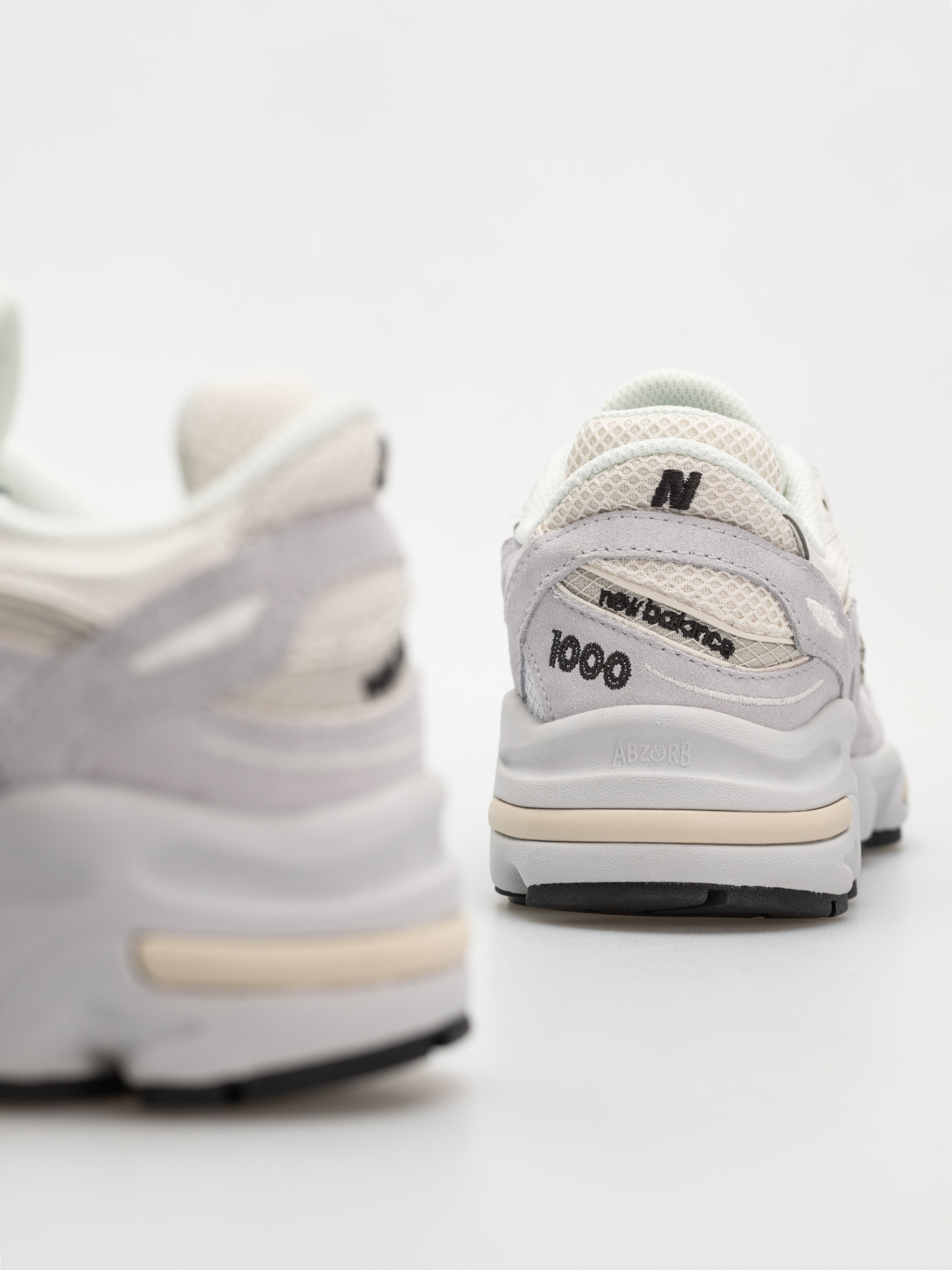 Обувки New Balance 1000 (pearl grey)