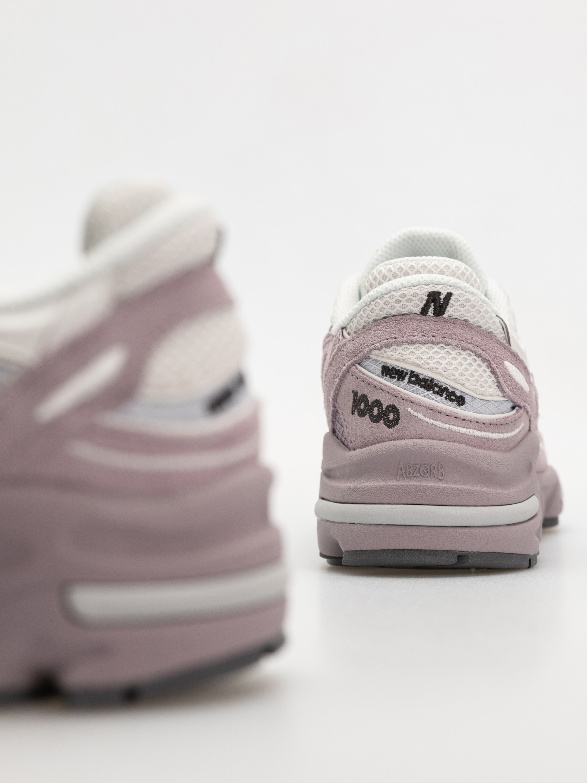 Обувки New Balance 1000 (ice wine)