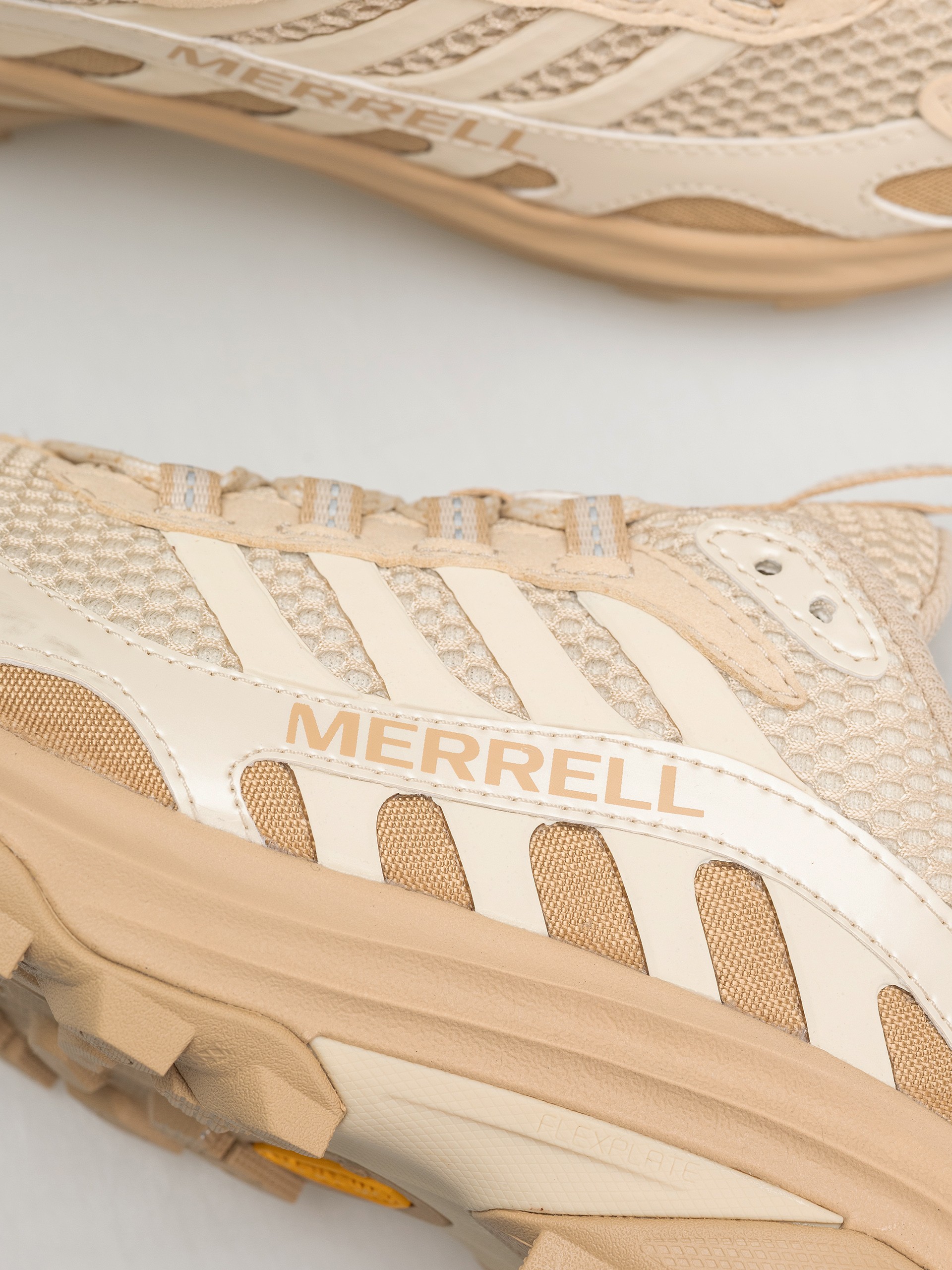 Обувки Merrell Moab Speed 2 Vent 2K Se (poplar/latte)