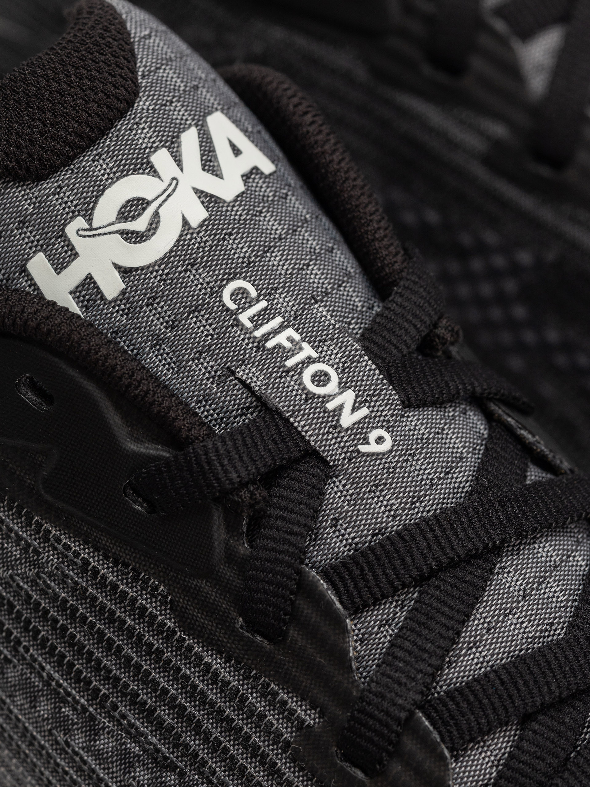 Обувки Hoka Clifton 9 JR (black/white)