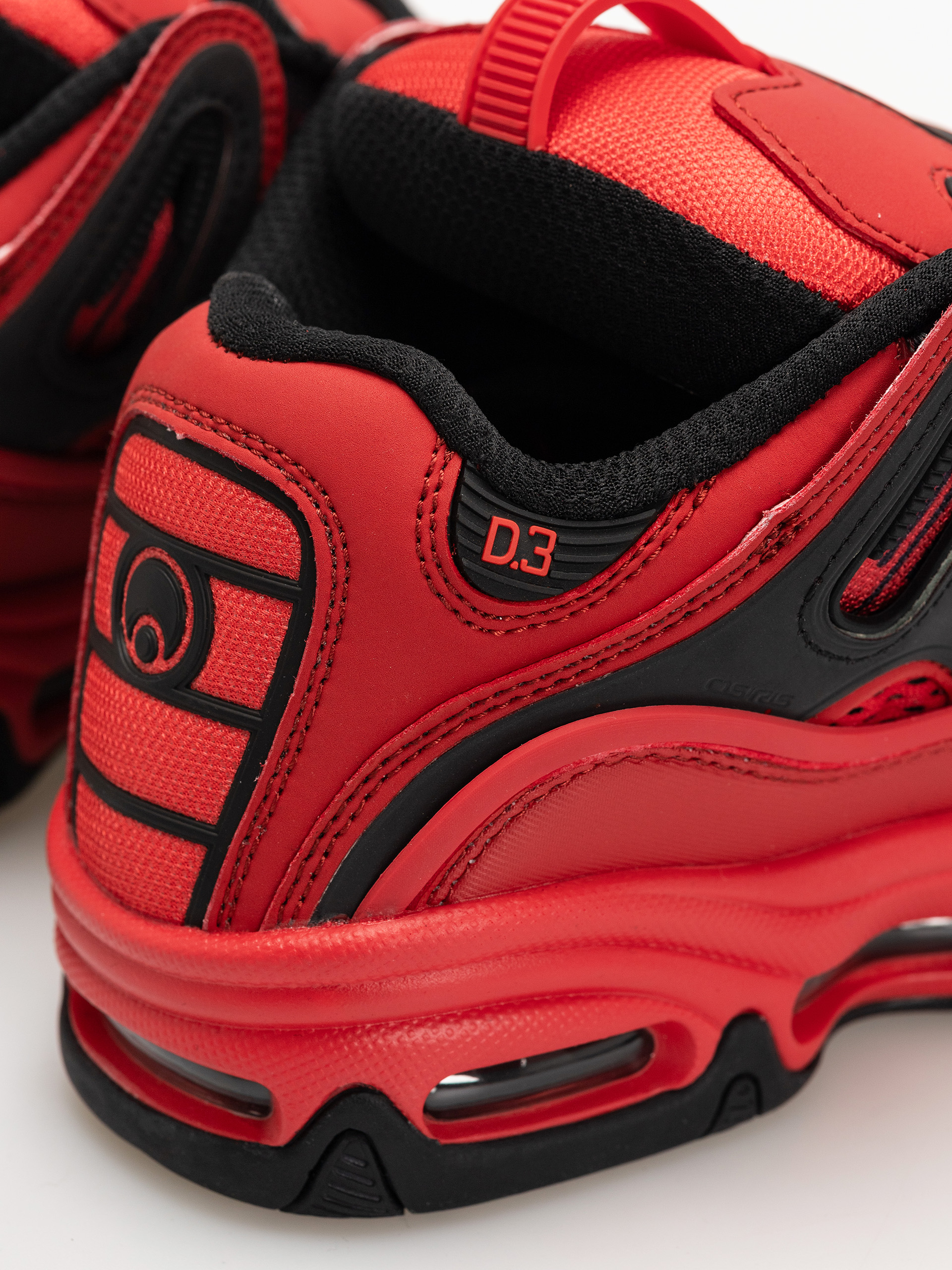 Обувки Osiris D3 2001 (red/black/red)