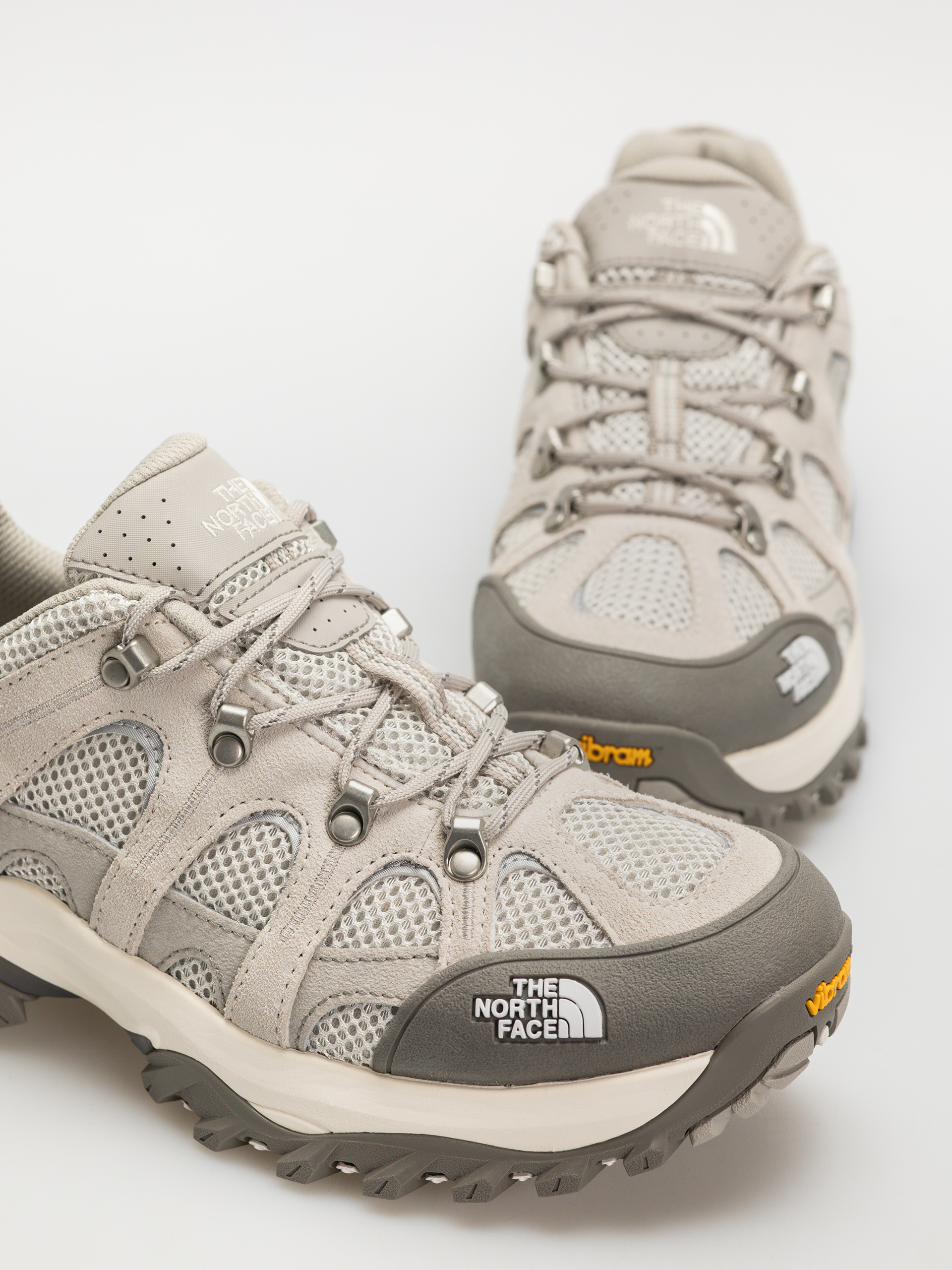 Обувки The North Face Hedgehog 06 Rvst (calacatta/stone slab)