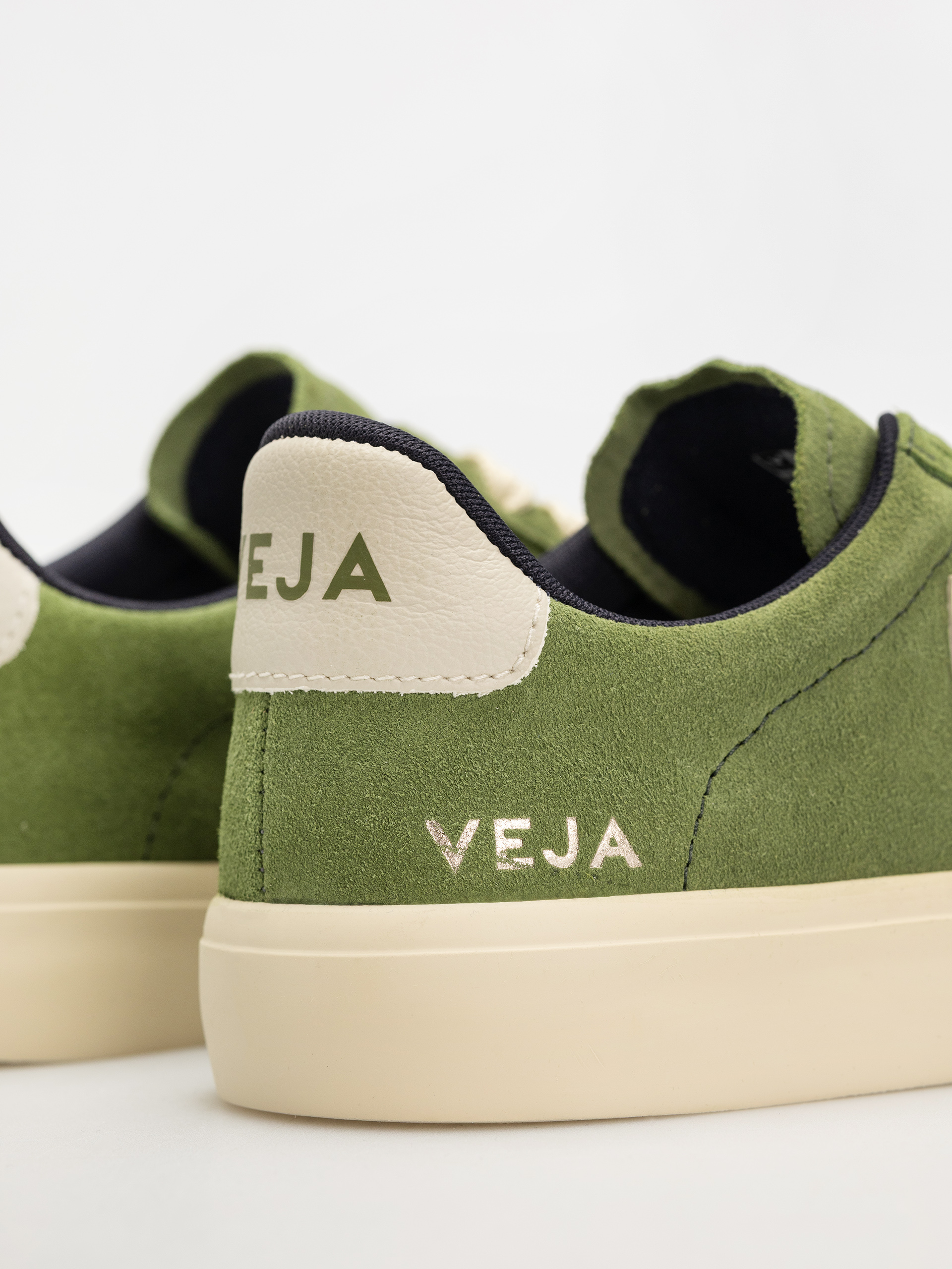 Обувки Veja Campo Bold Wmn (kiwi pierre)