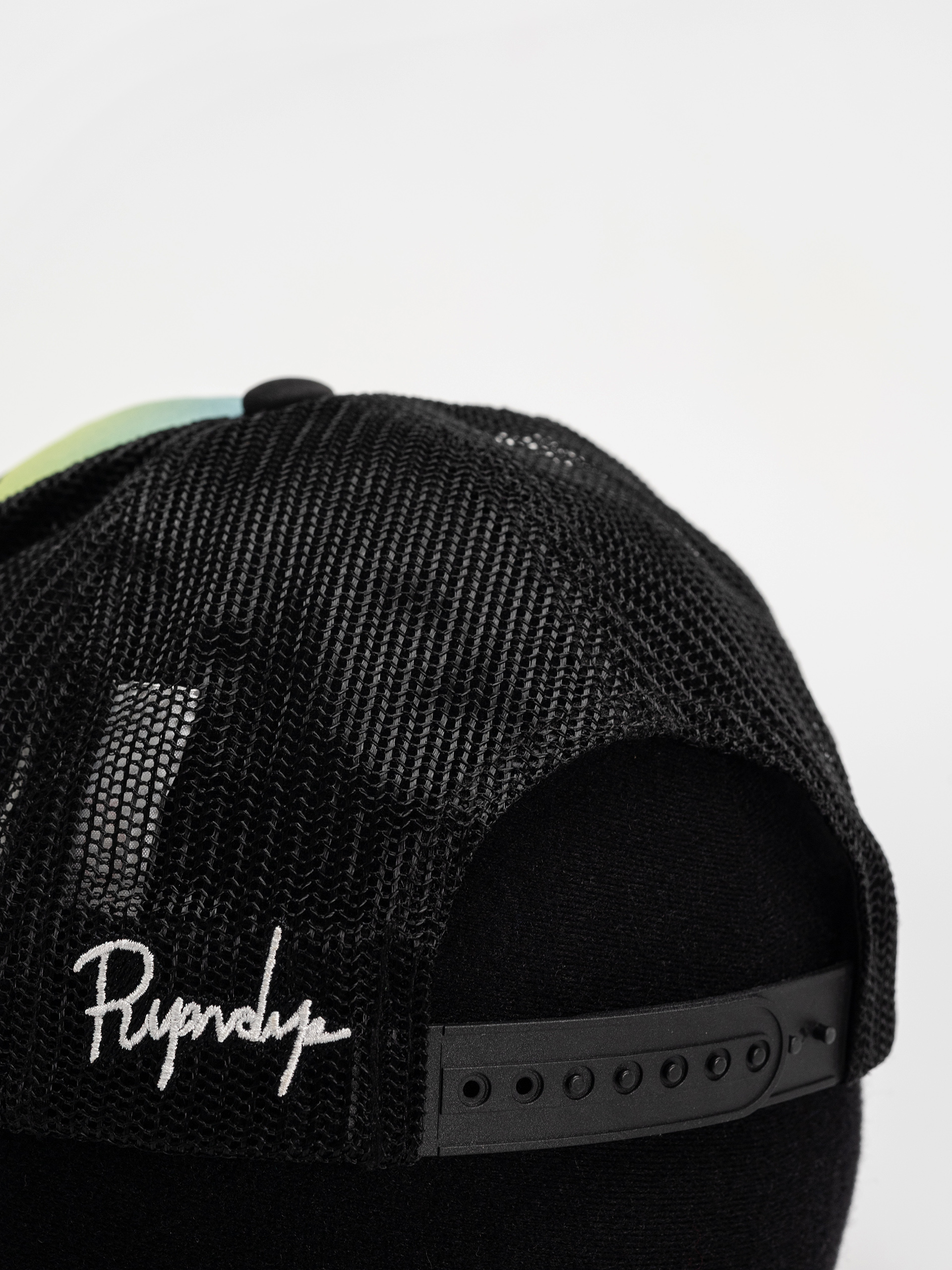 Шапка с козирка RipNDip Nermali Trucker (black)