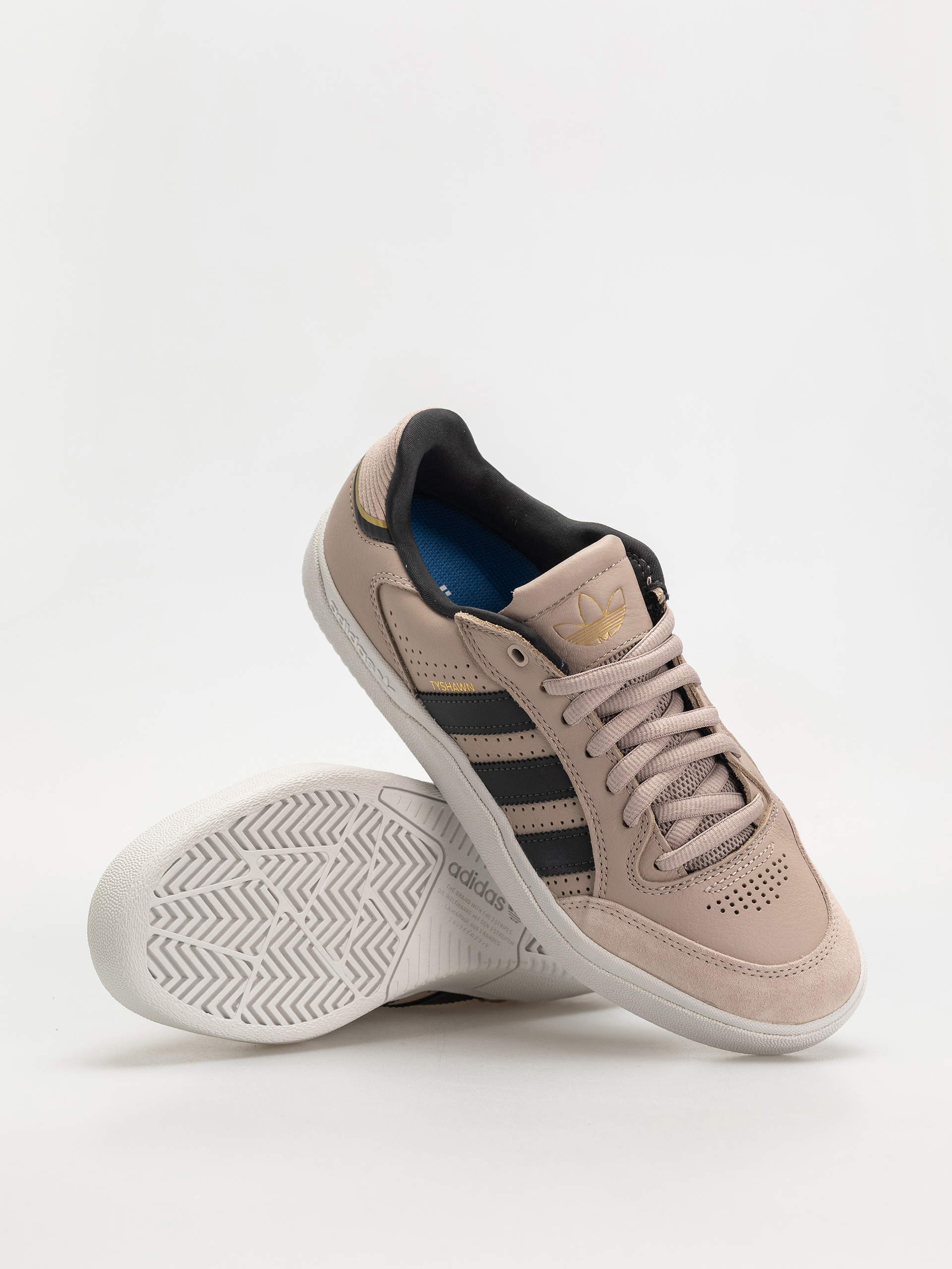 Обувки adidas Tyshawn Low (wontau/carbon/goldmt)