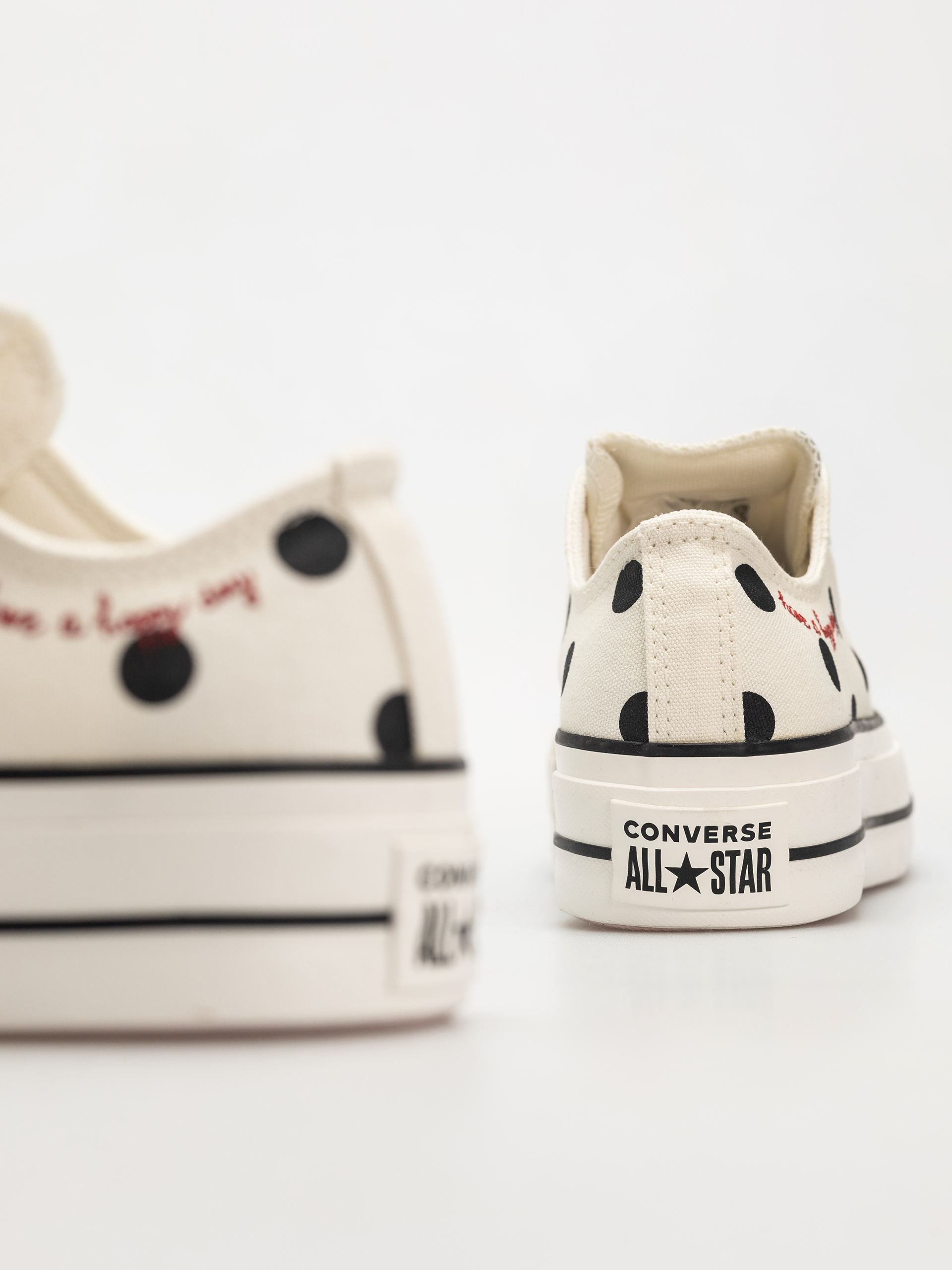 Кецове Converse Chuck Taylor All Star Lift Ox Wmn (egret/black/days ahead)