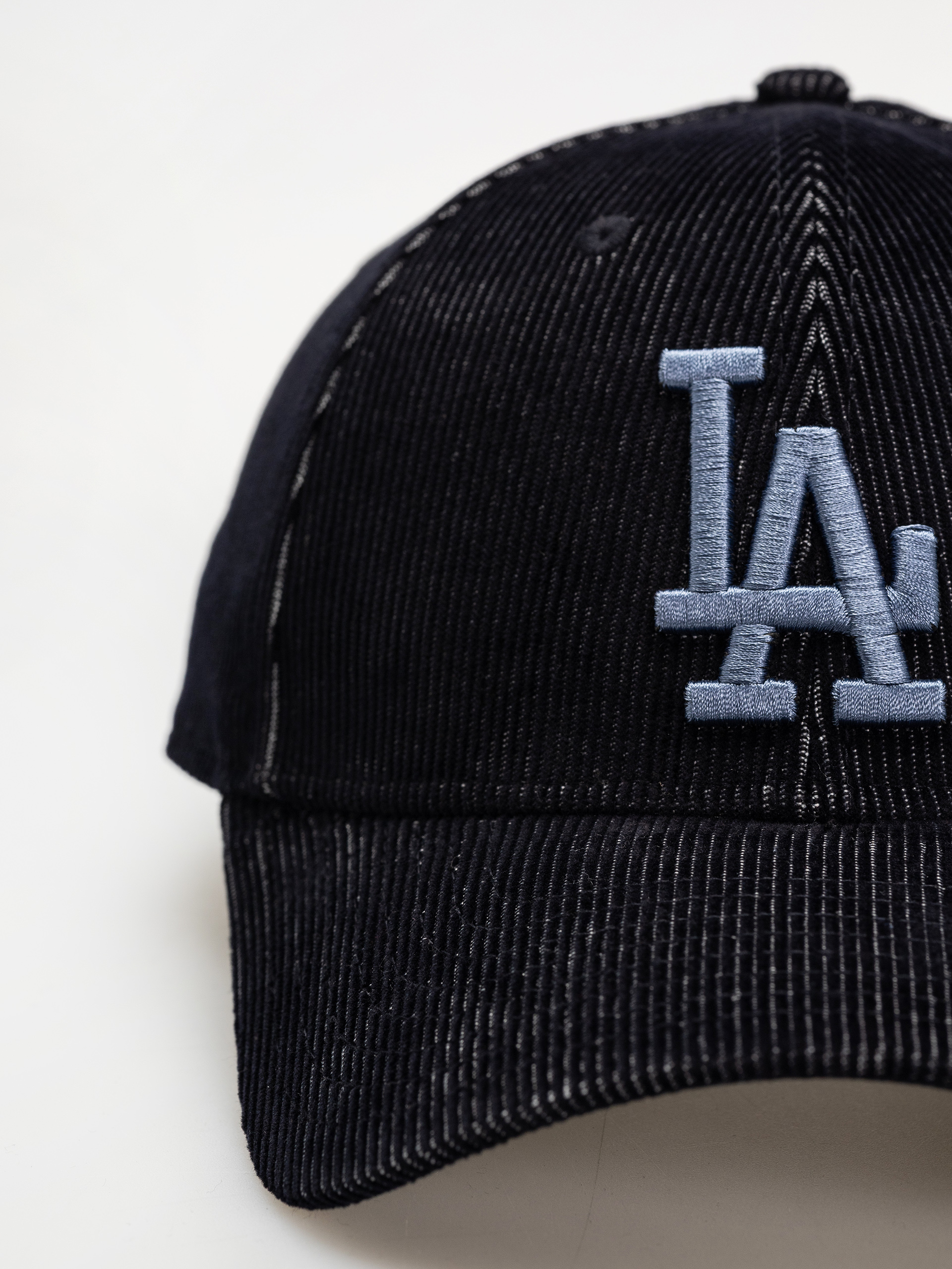 Шапка с козирка New Era Two Tone Cord 9Forty La Dodgers (navy)