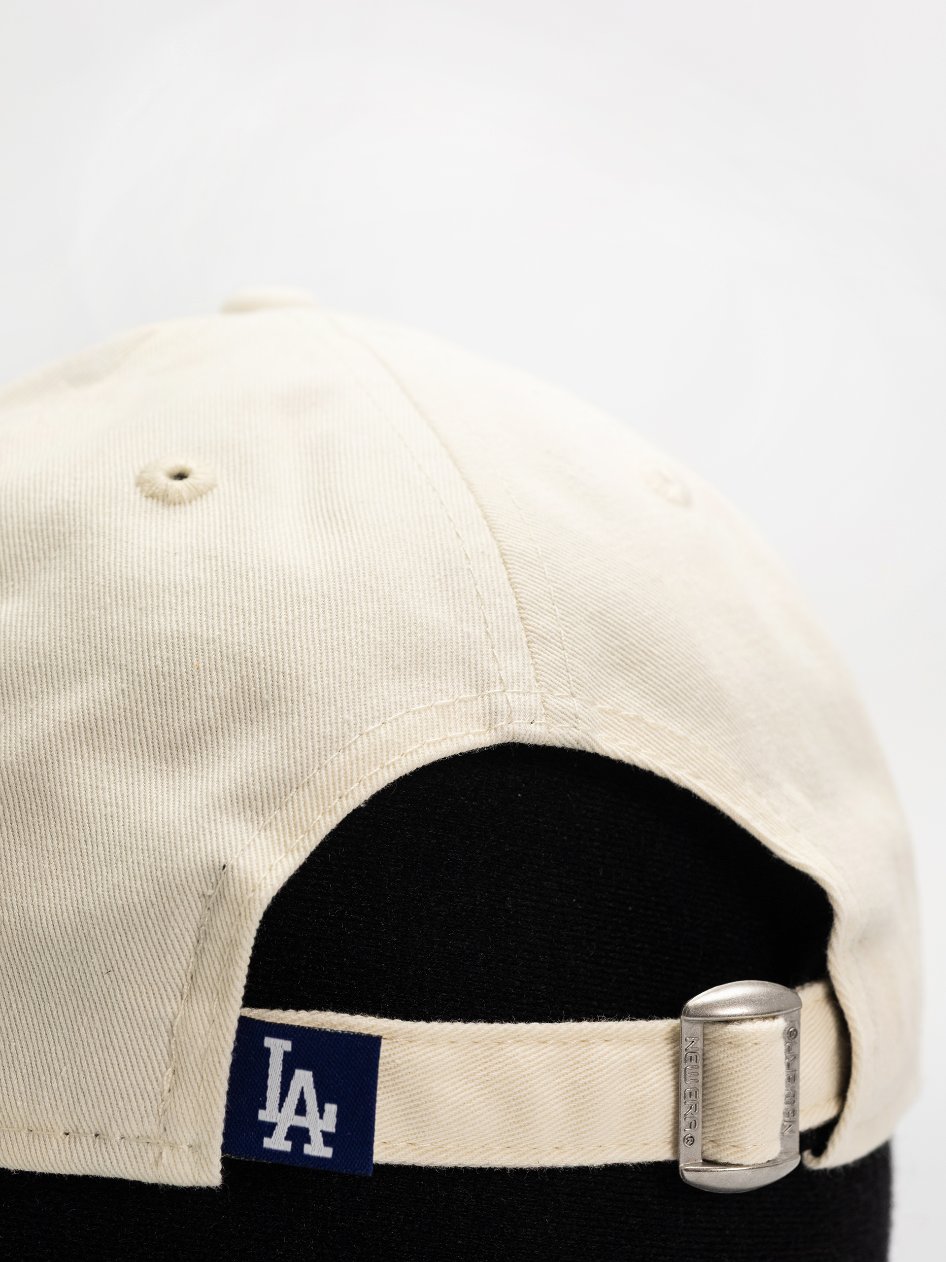 Шапка с козирка New Era Ws Patch 9Twenty La Dodgers (white)