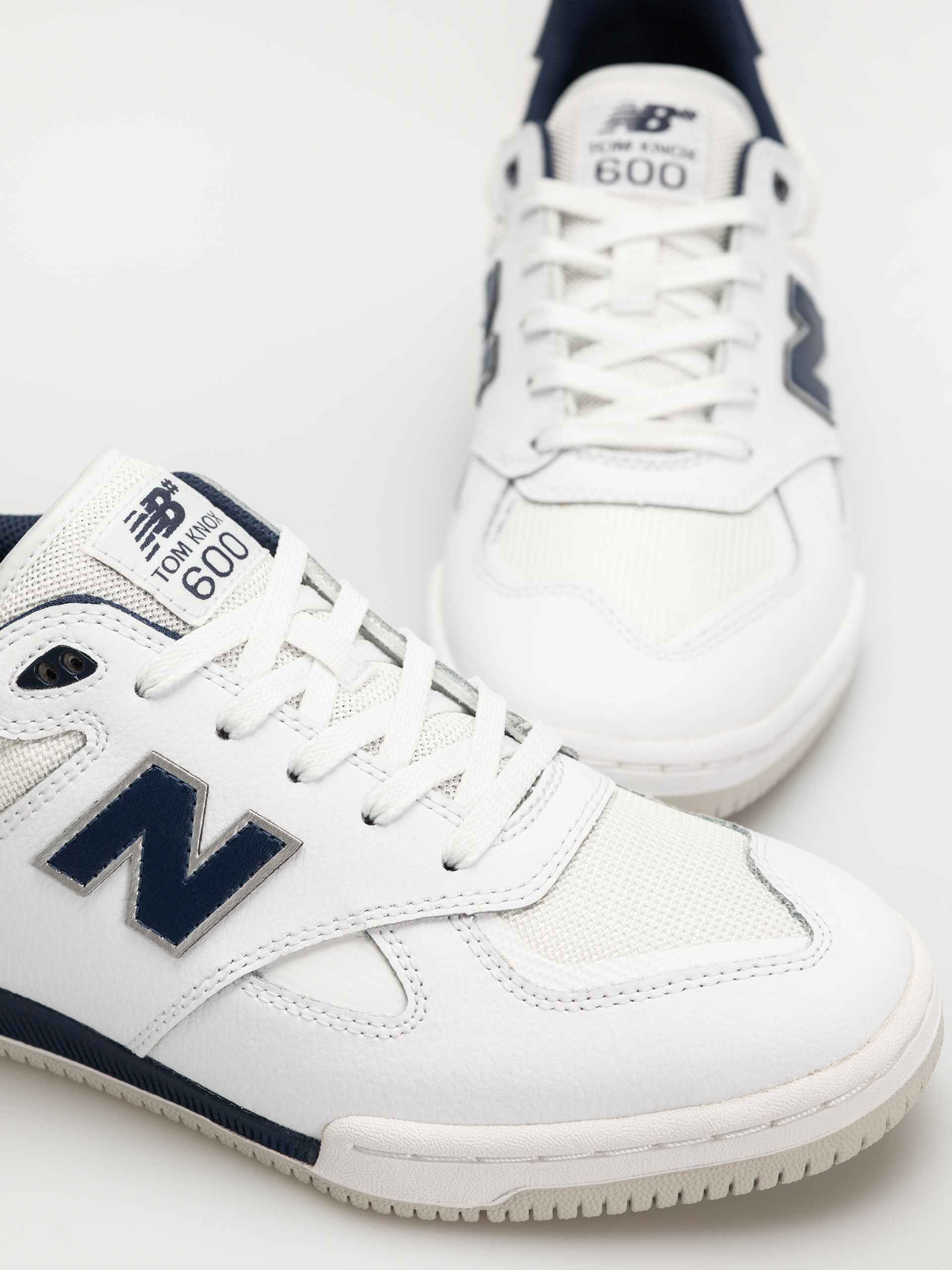 Обувки New Balance 600 (white)