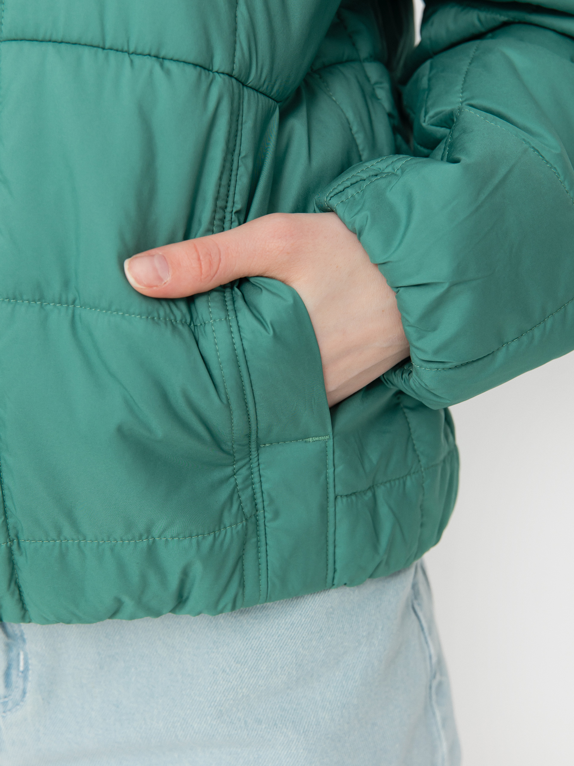 Суитшърт с качулка Patagonia Light Gust HD Wmn (heartleaf green)