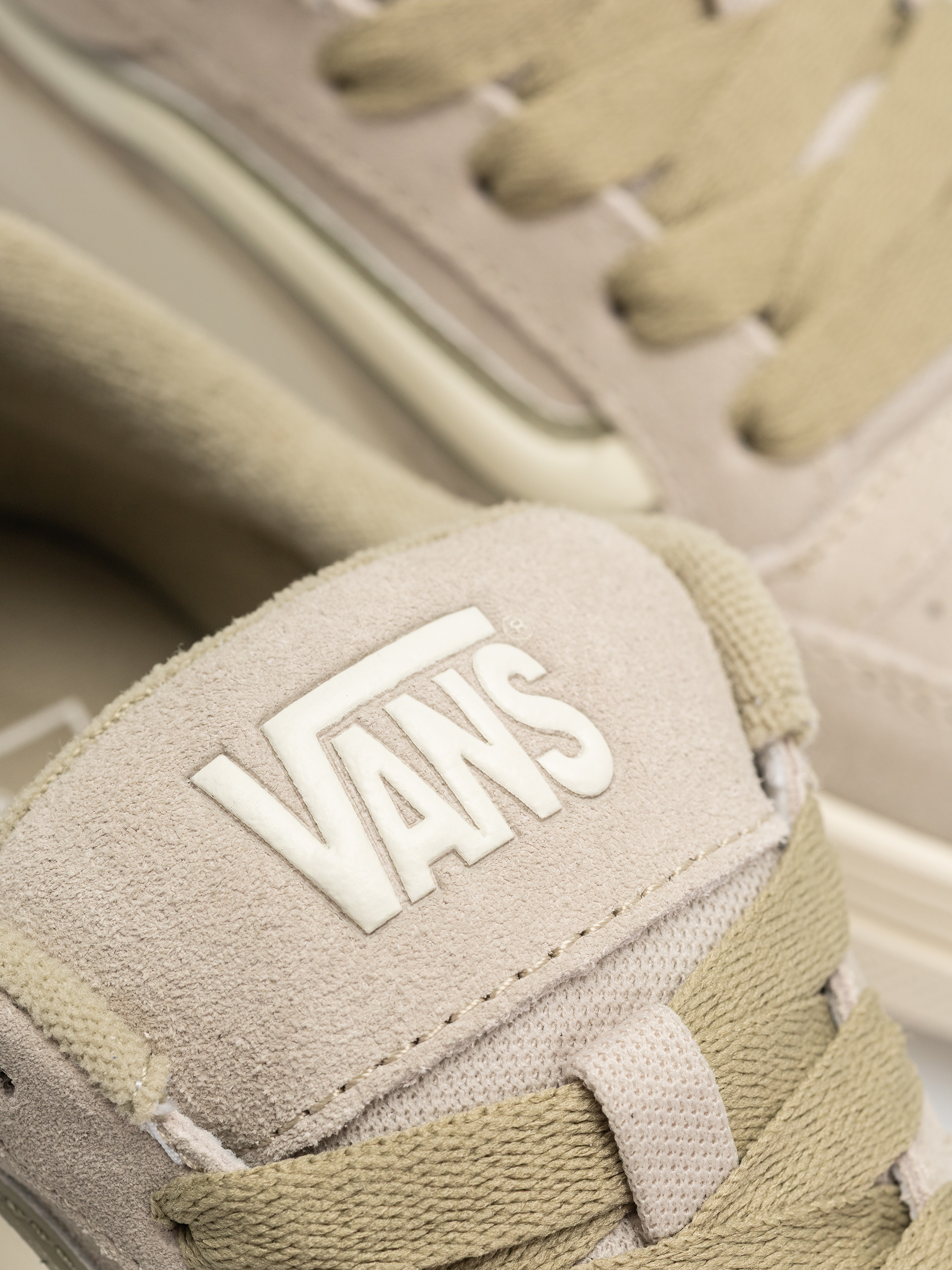 Обувки Vans Hylane (peyote)