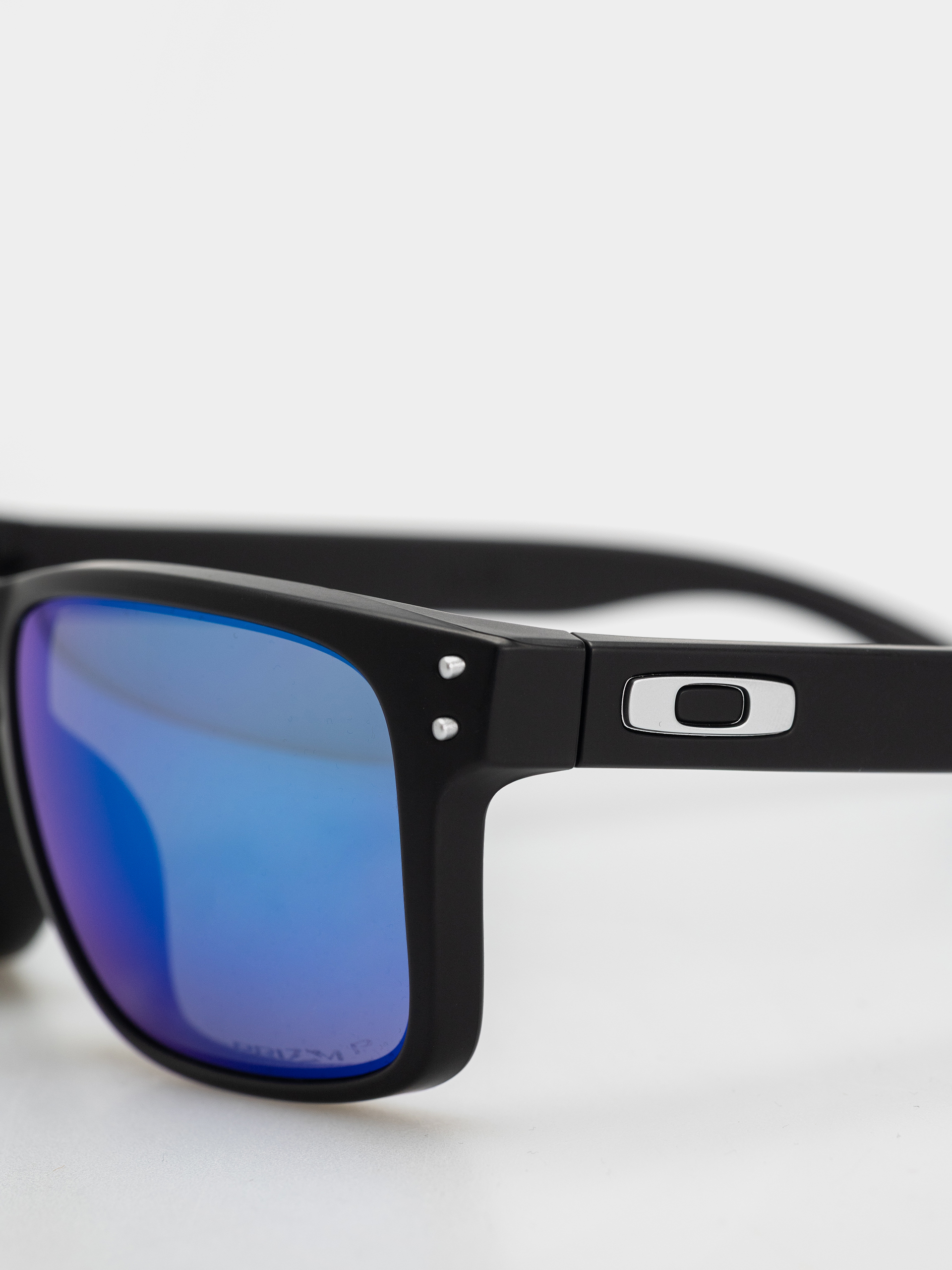 Слънчеви очила Oakley Holbrook (matte black/prizm sapphr irid polar)
