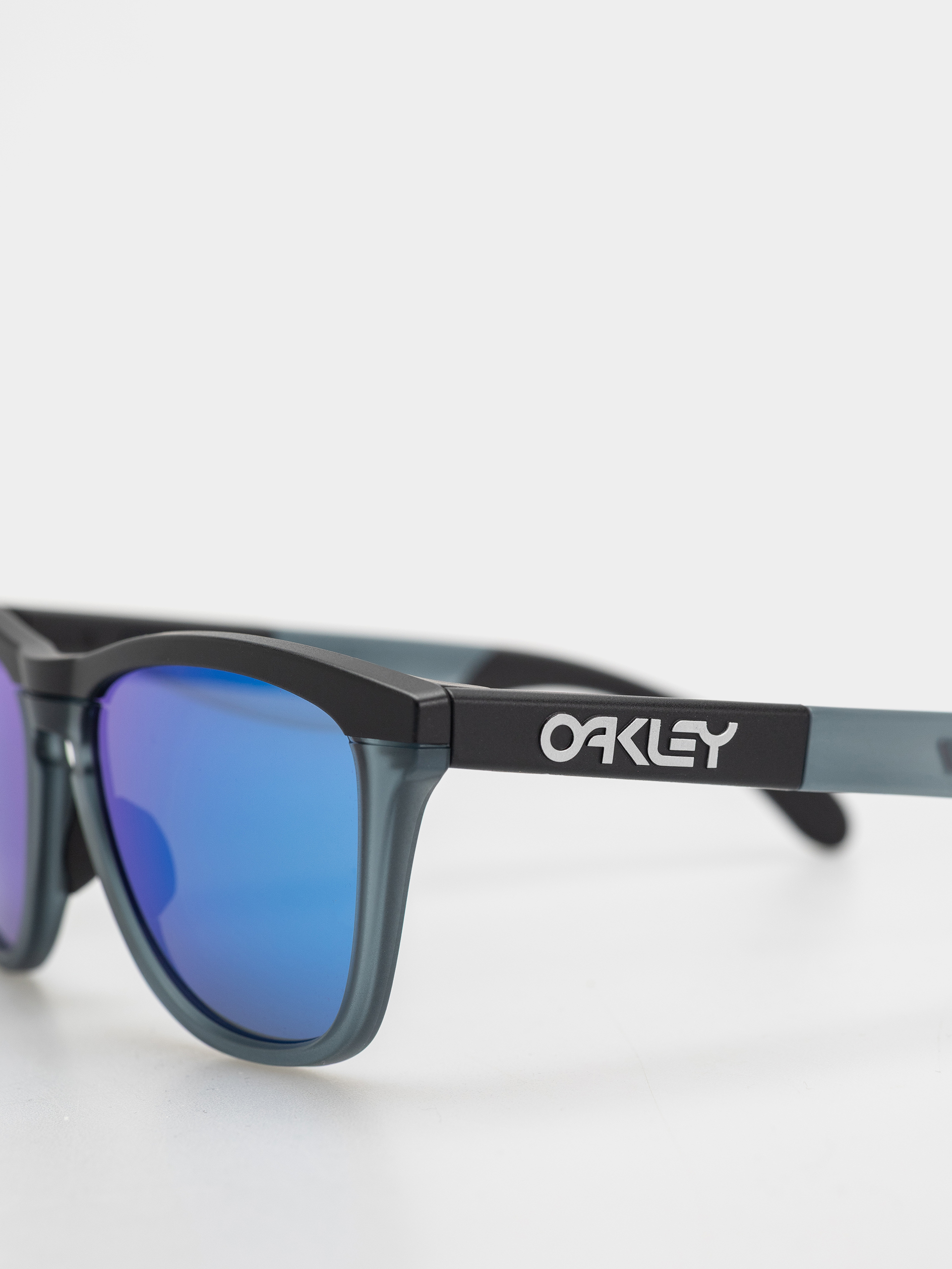 Слънчеви очила Oakley Frogskins Range (matte black/prizm sapphire)