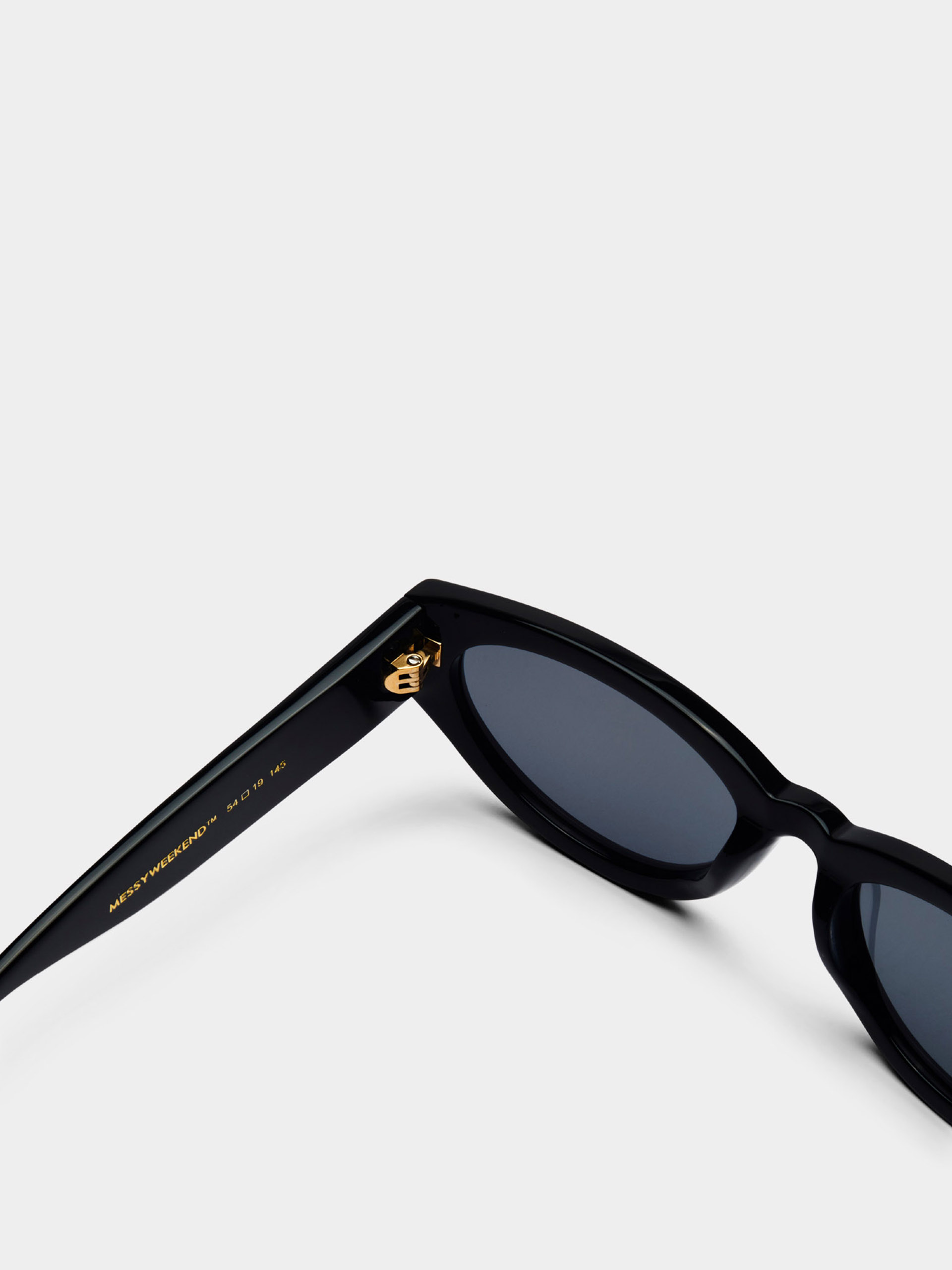 Слънчеви очила MessyWeekend Audrey (black/grey)