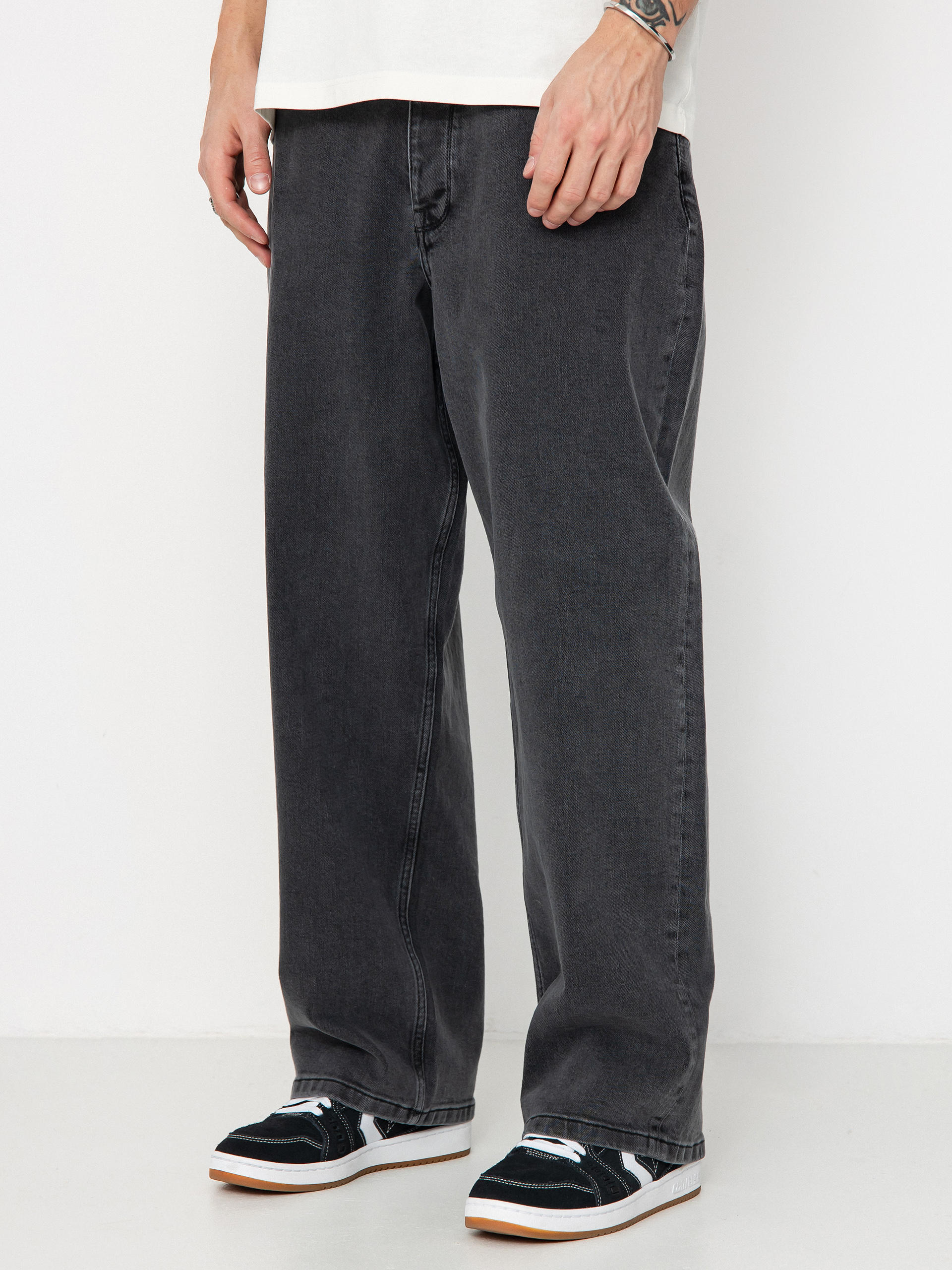 u041fu0430u043du0442u0430u043bu043eu043du0438 Homeboy X Tra Monster Denim (washed grey)