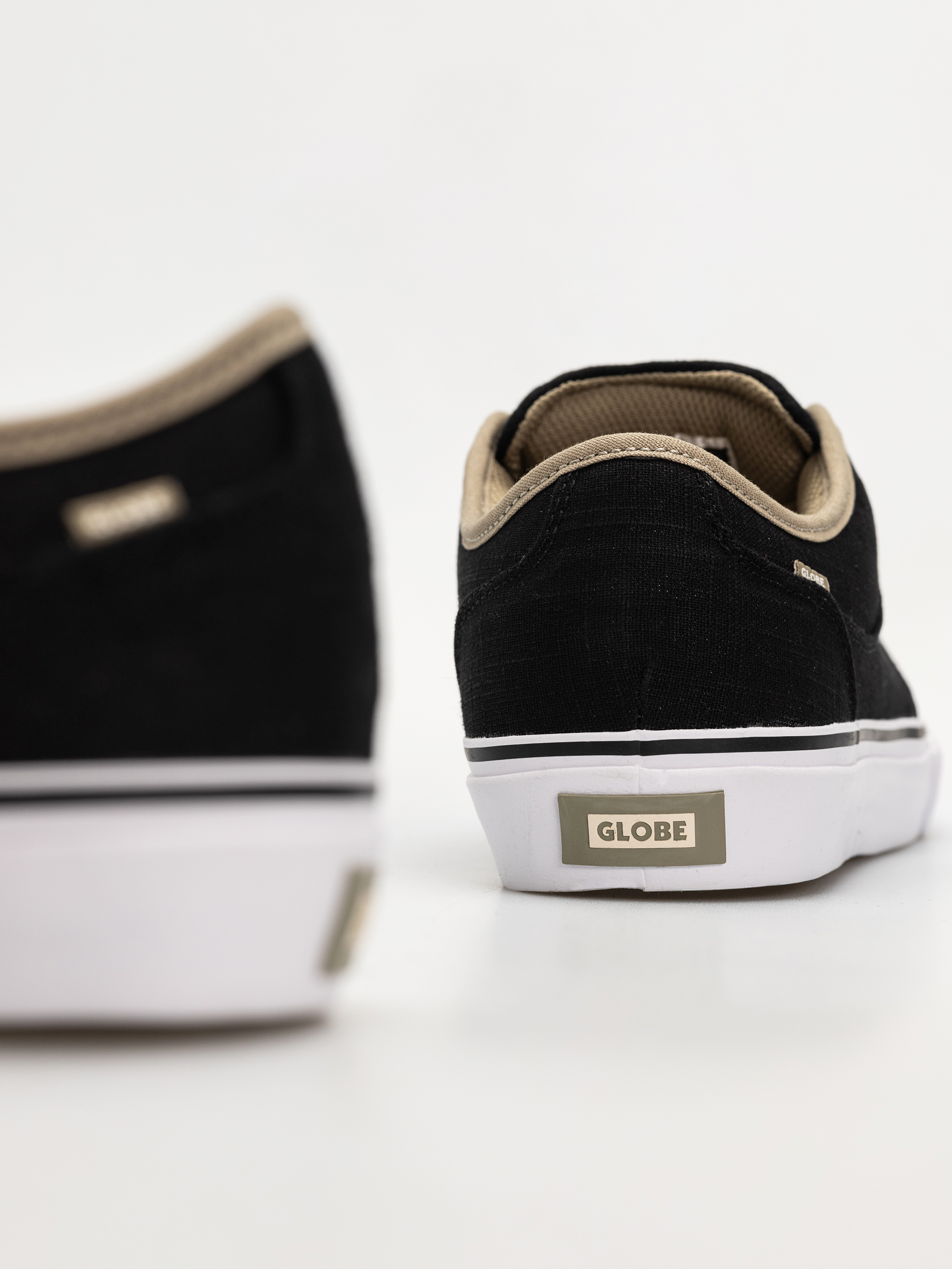 Обувки Globe Mahalo (black/stone)