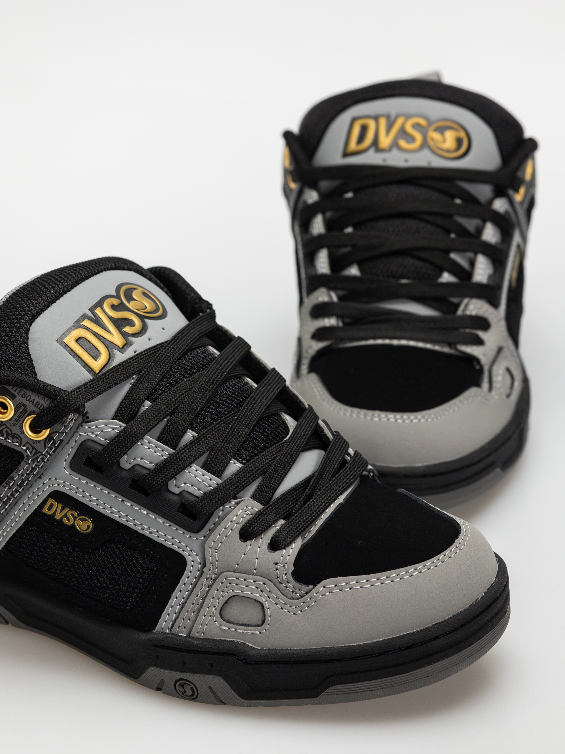 Обувки DVS Comanche (grey/black/gold)