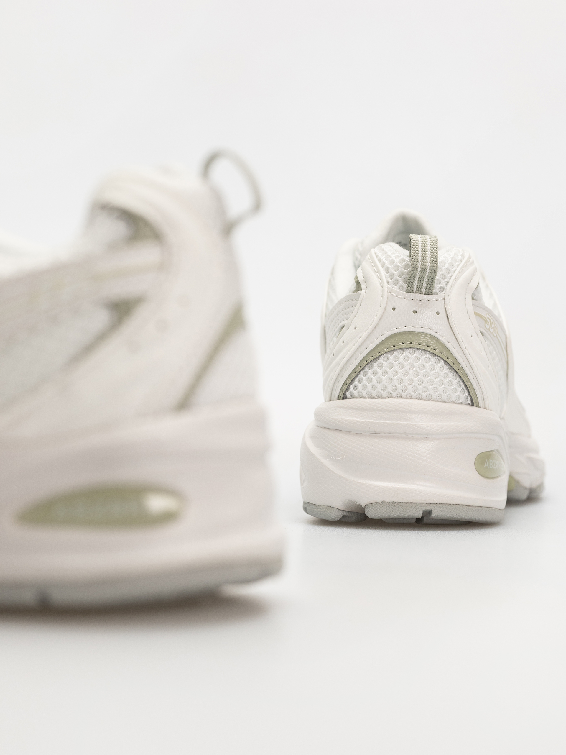 Обувки New Balance 530 (reflection)