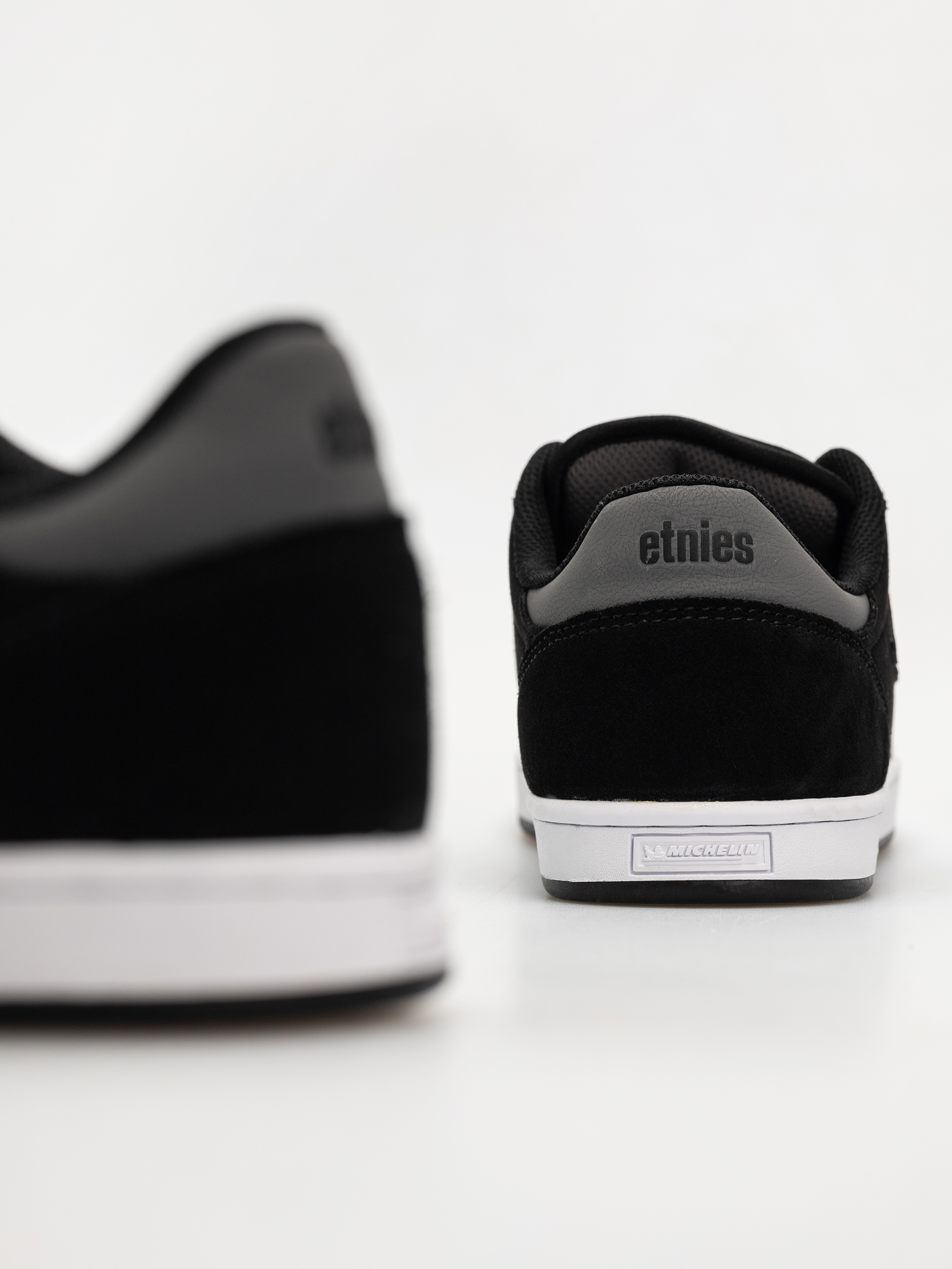 Обувки Etnies Wallen (black/grey)