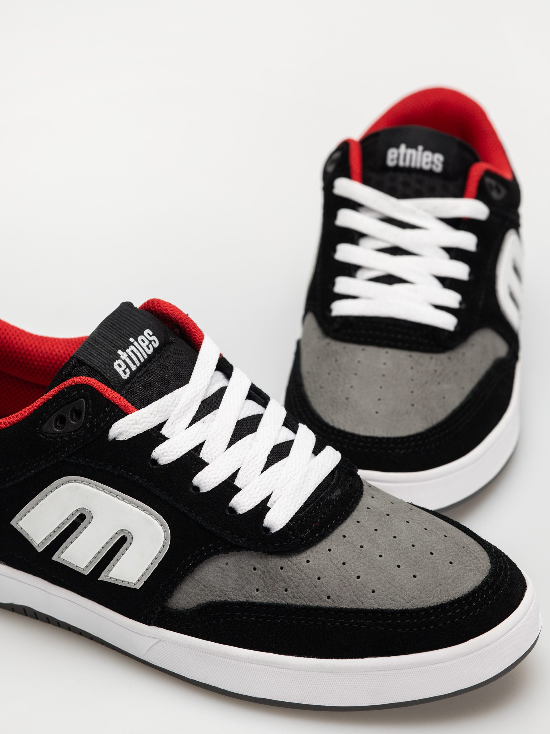 Обувки Etnies Serin Michelin (black/grey/white)