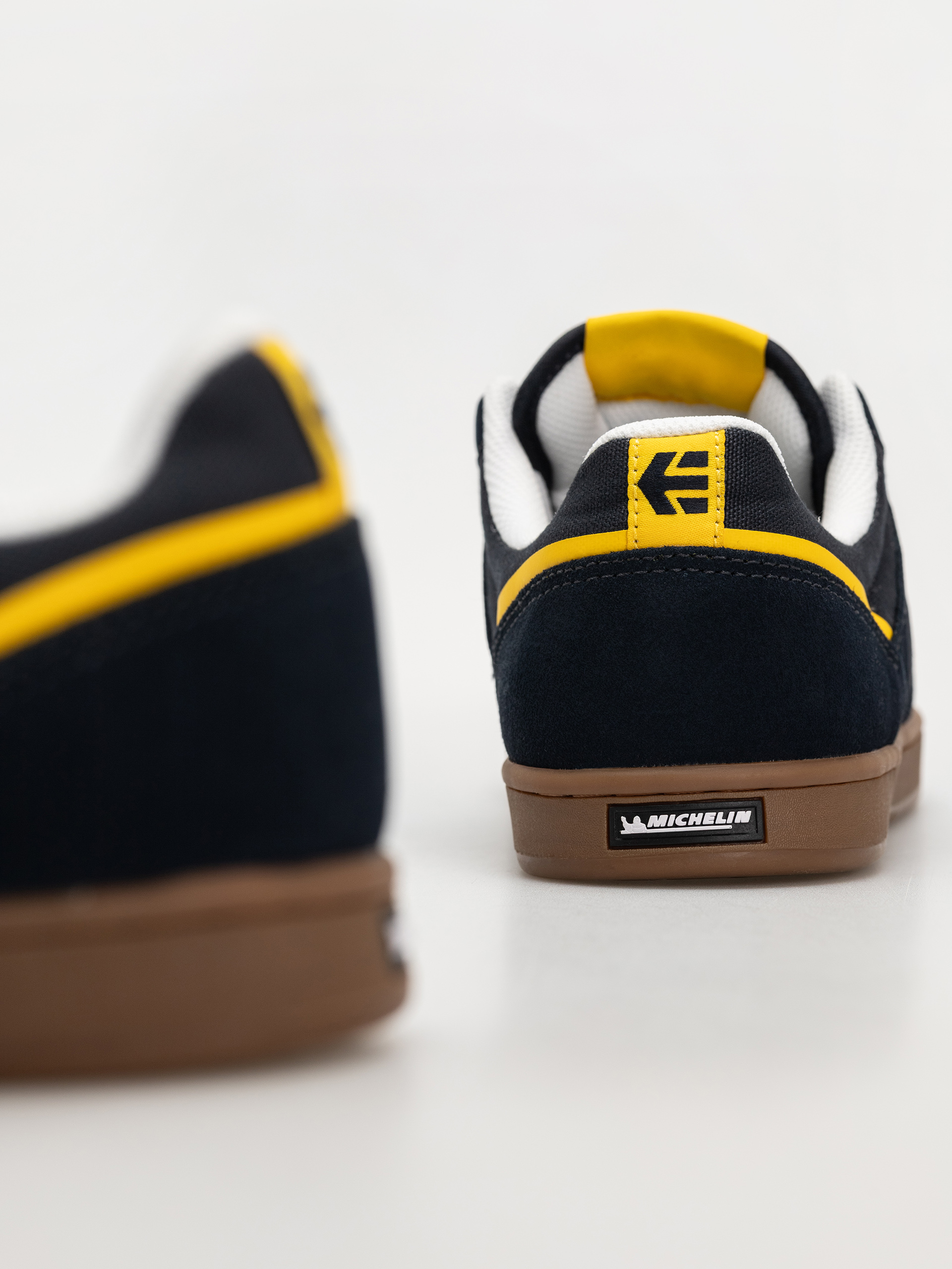 Обувки Etnies Marana (navy/gum/yellow)