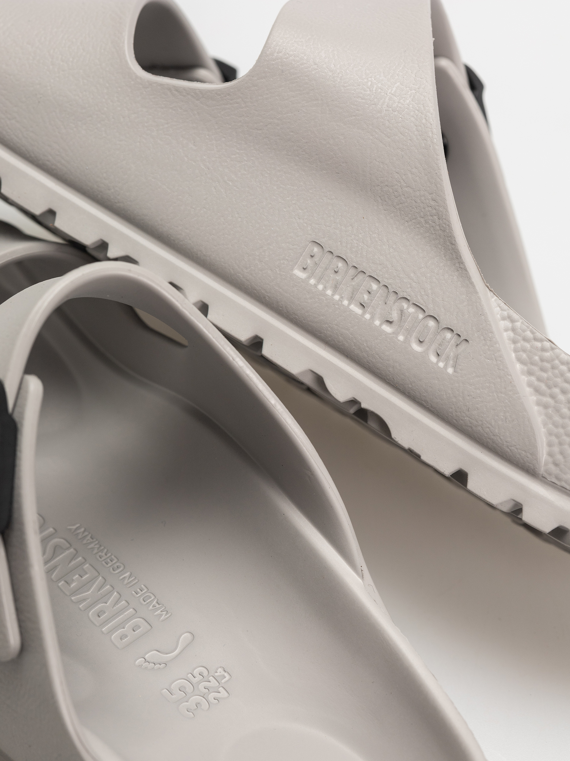 Чехли Birkenstock Arizona Stealth Buckle EVA Narrow Wmn (stone coin/black)