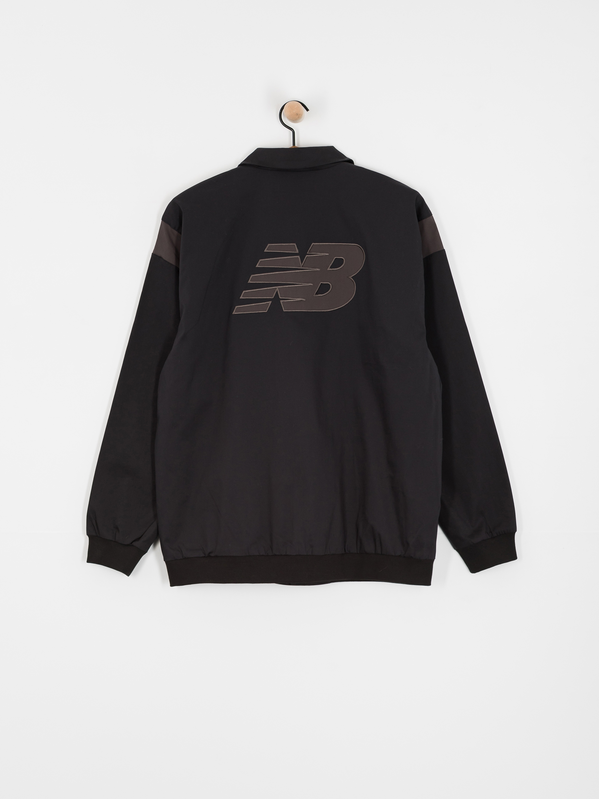 Яке New Balance Athletics Varsity (black)