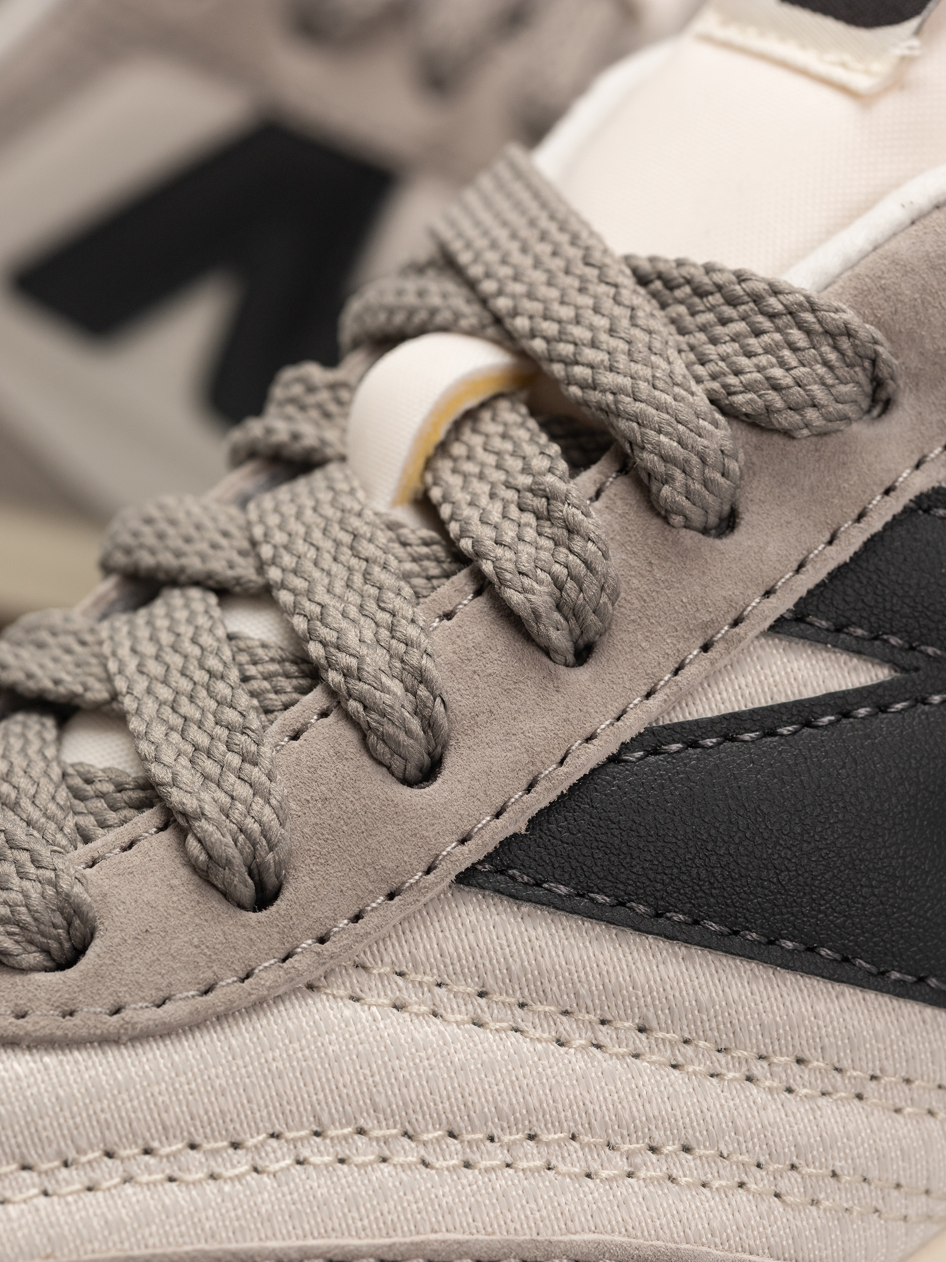 Обувки New Balance RC42 (arid stone)