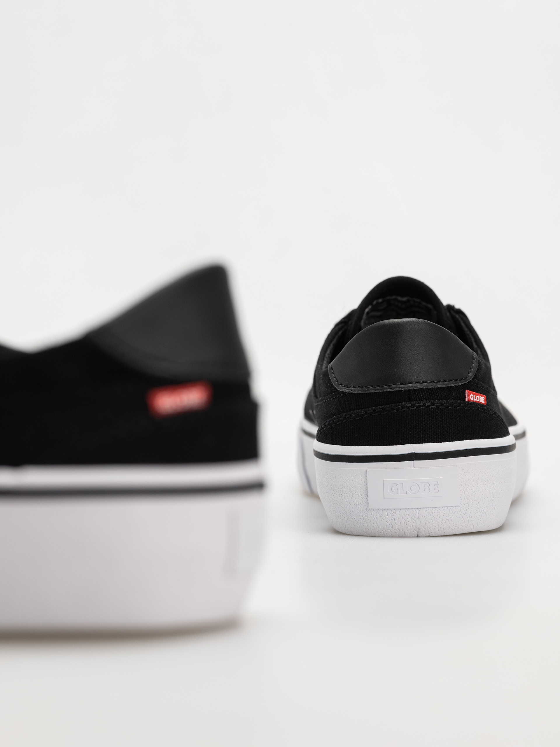 Обувки Globe Goodstock (black/white)