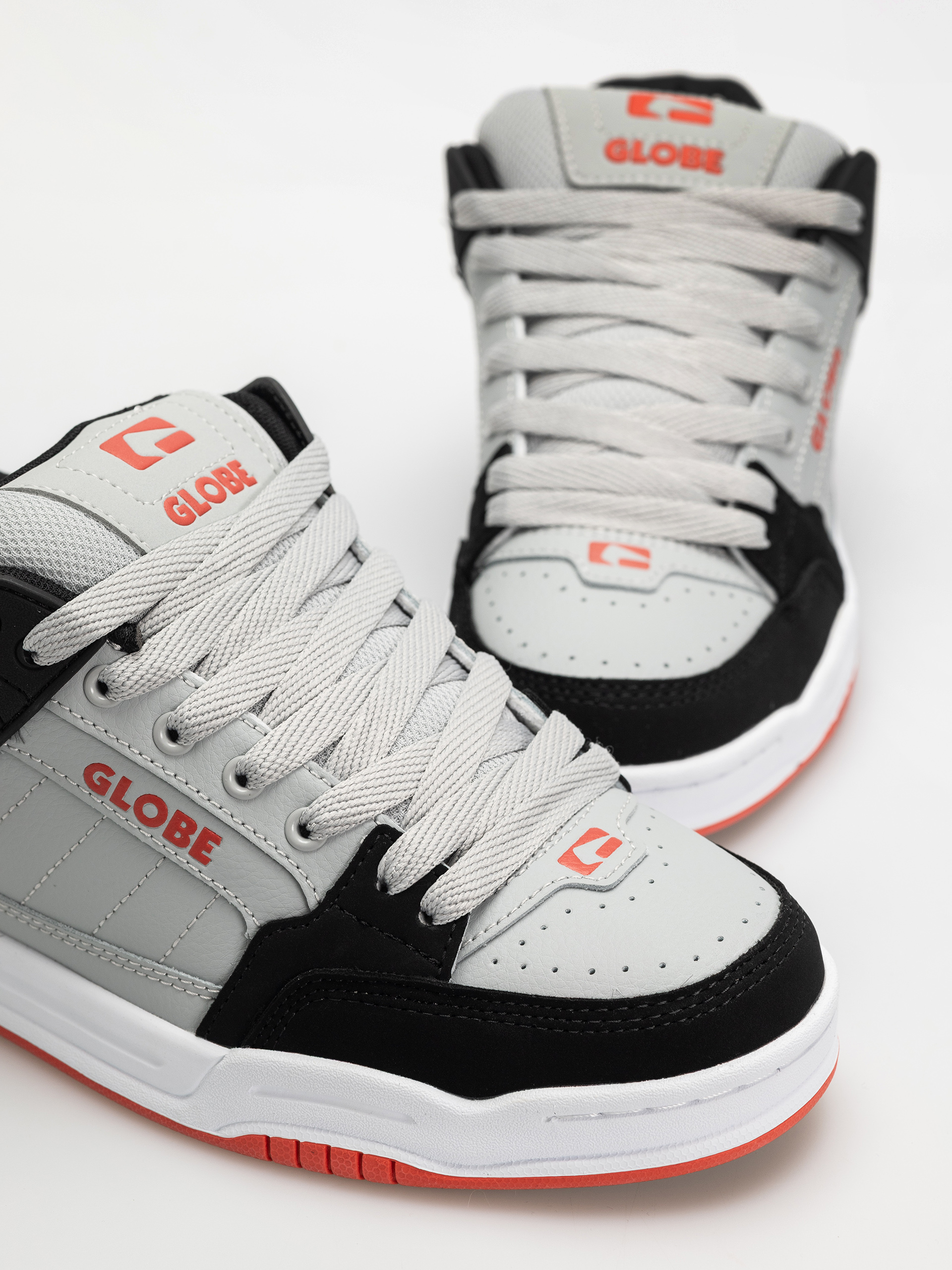 Обувки Globe Tilt (steel/black)