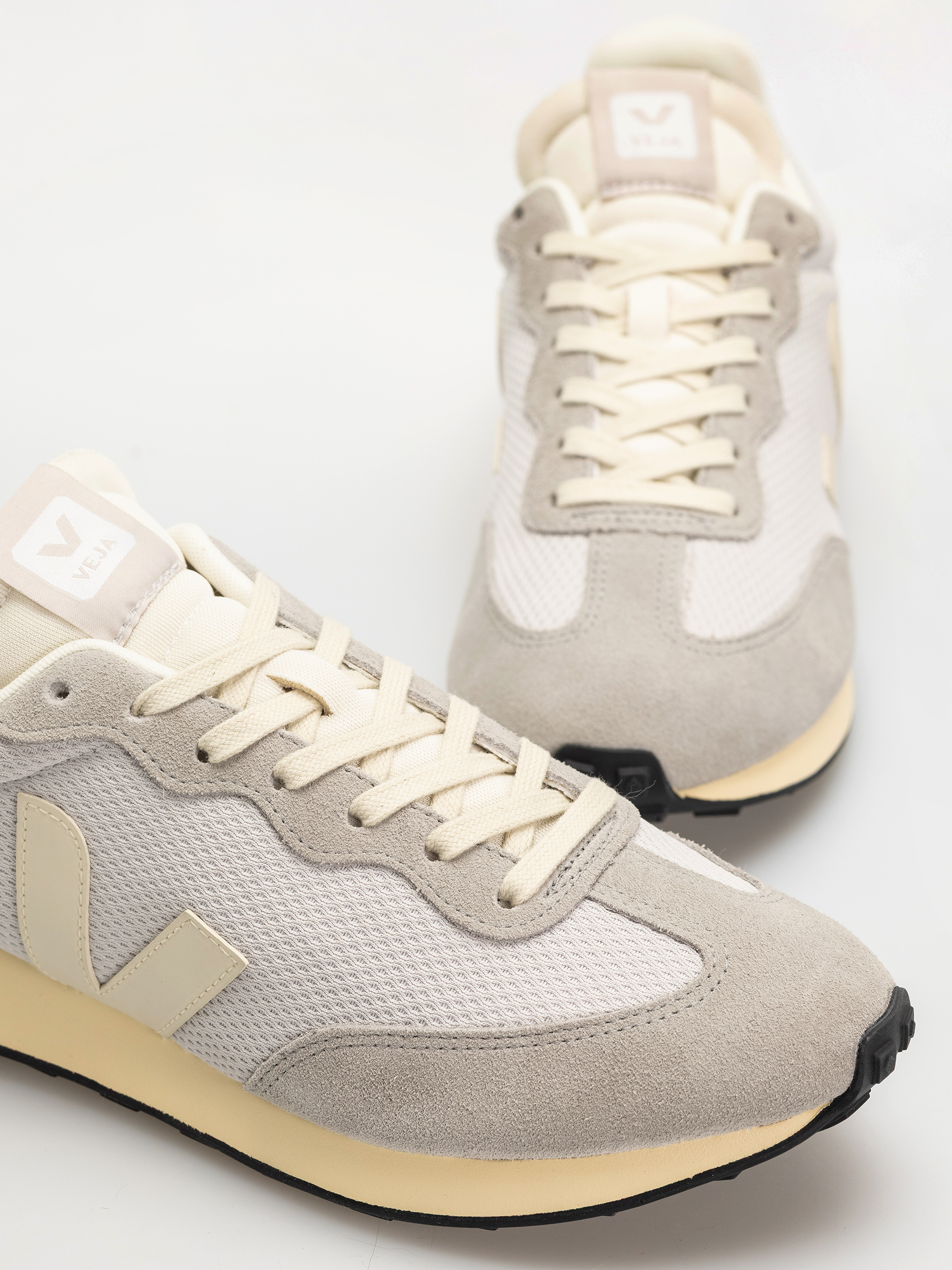 Обувки Veja Rio Branco Ii (light grey pierre marsala)