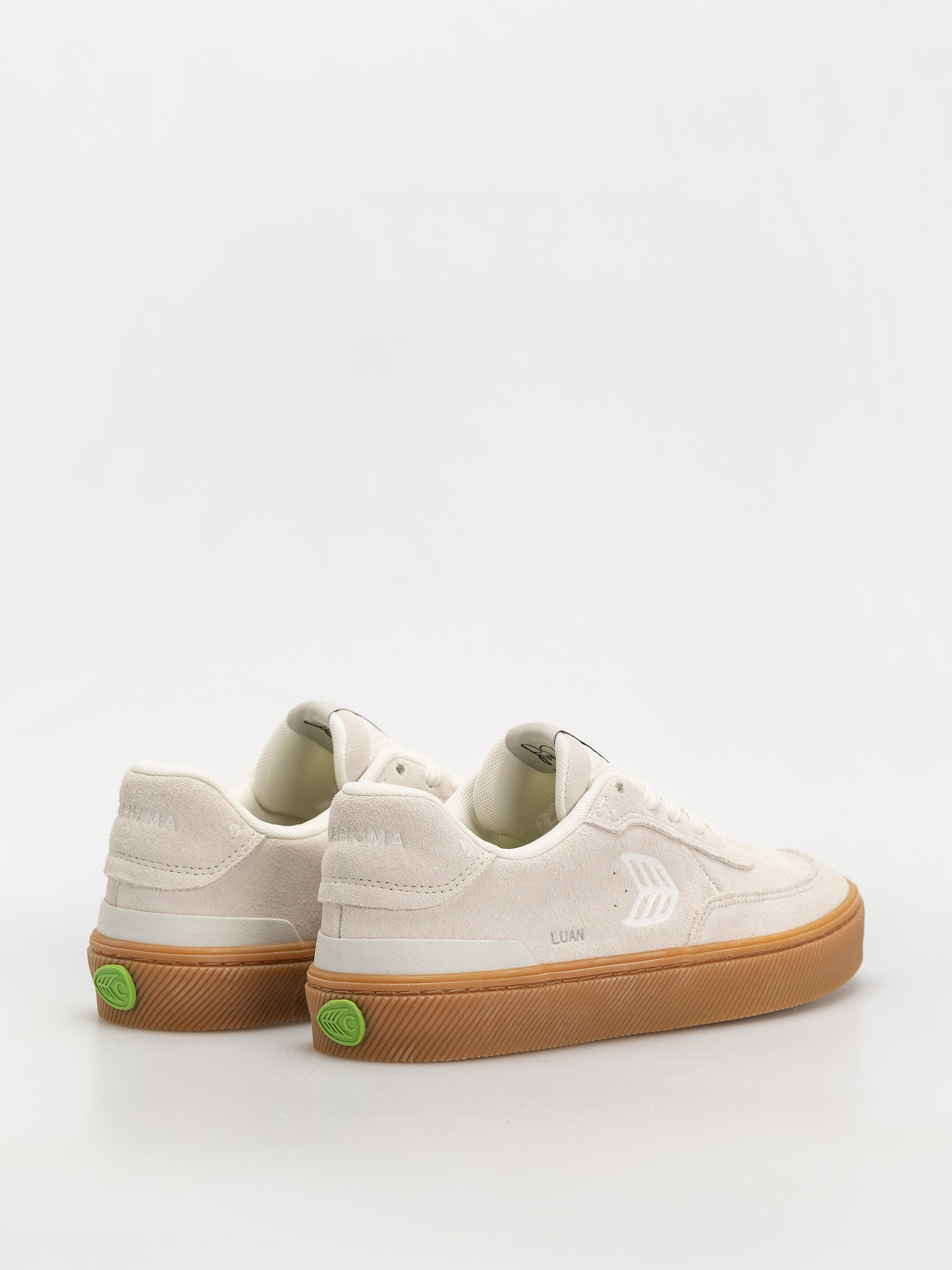 Обувки Cariuma Luan Pro (gum smoke white suede off white logo)