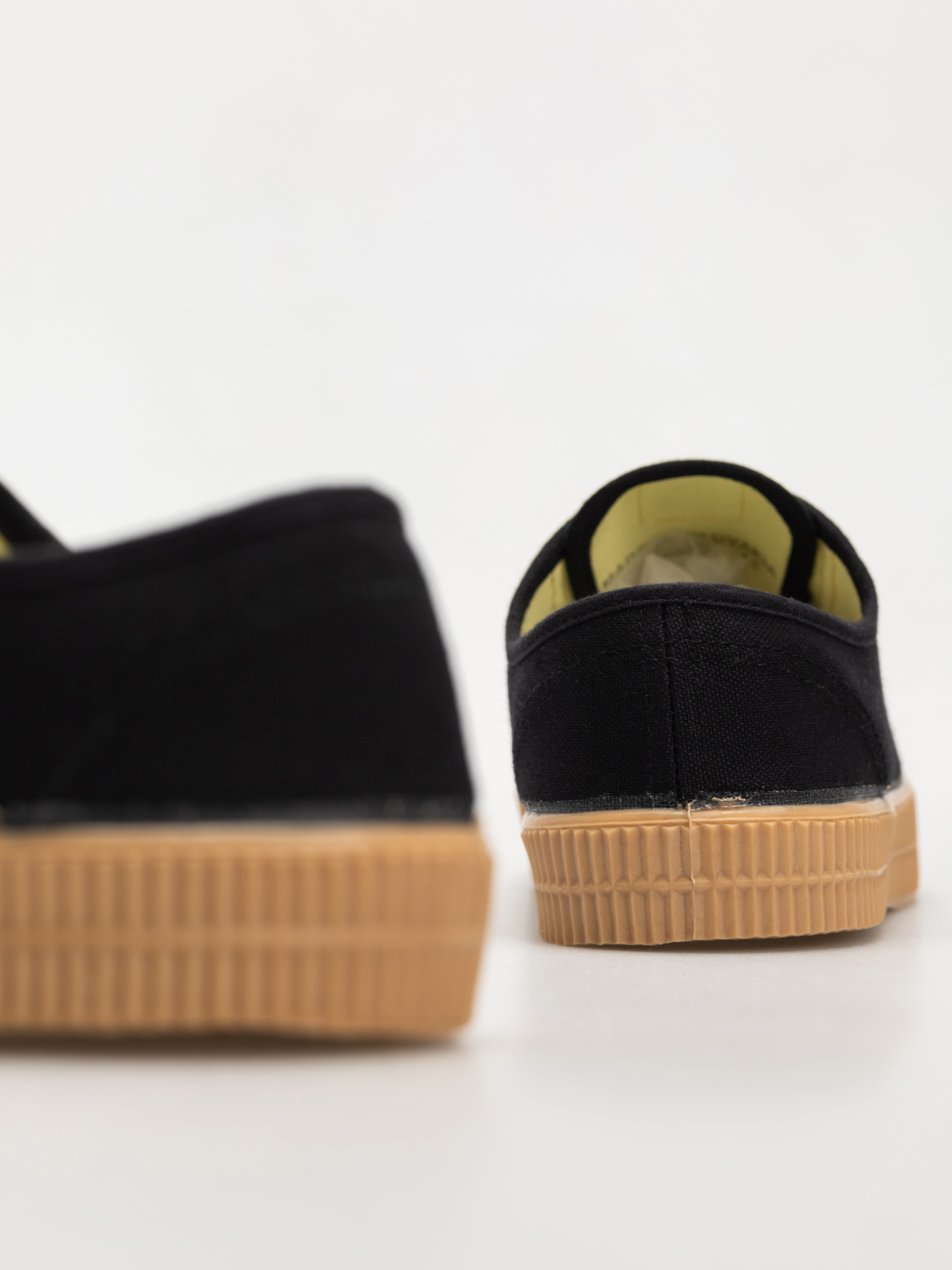 Кецове Novesta Star Master (60 black/003 transparent)