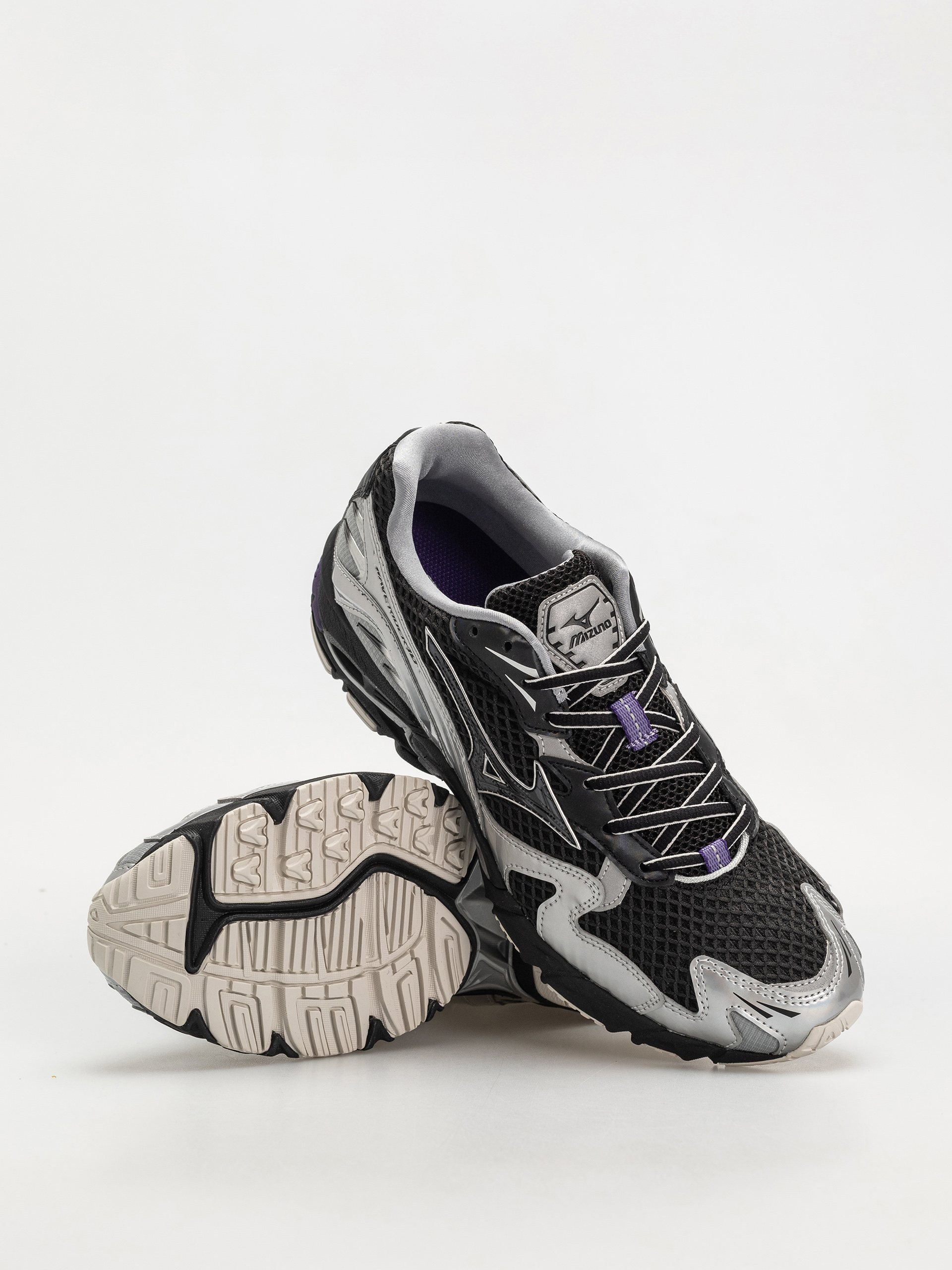 Обувки Mizuno Wave Rider 10 (black/black sand/purple haze)