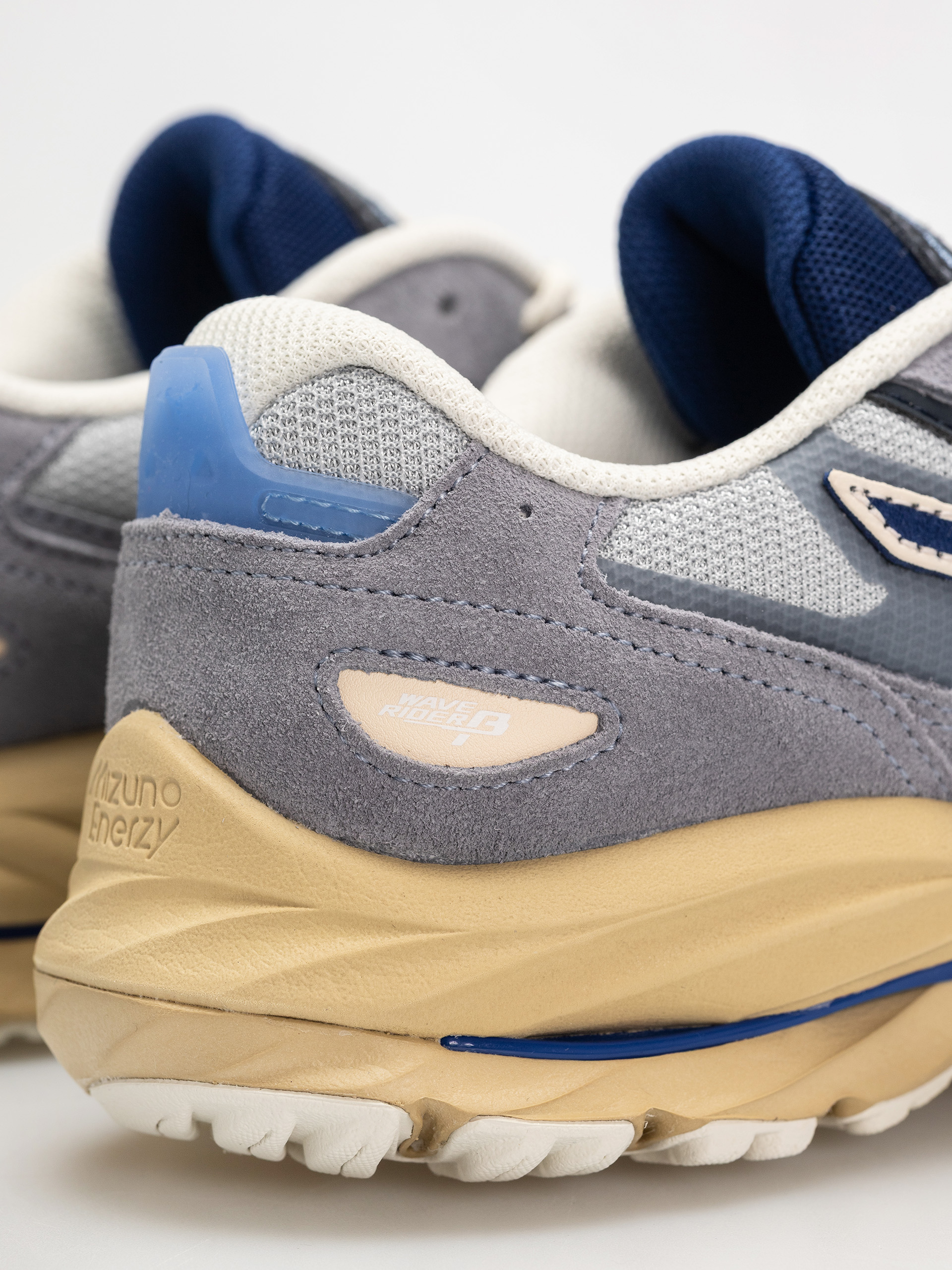 Обувки Mizuno Wave Rider Beta (tradewinds/india ink/harbor mist)