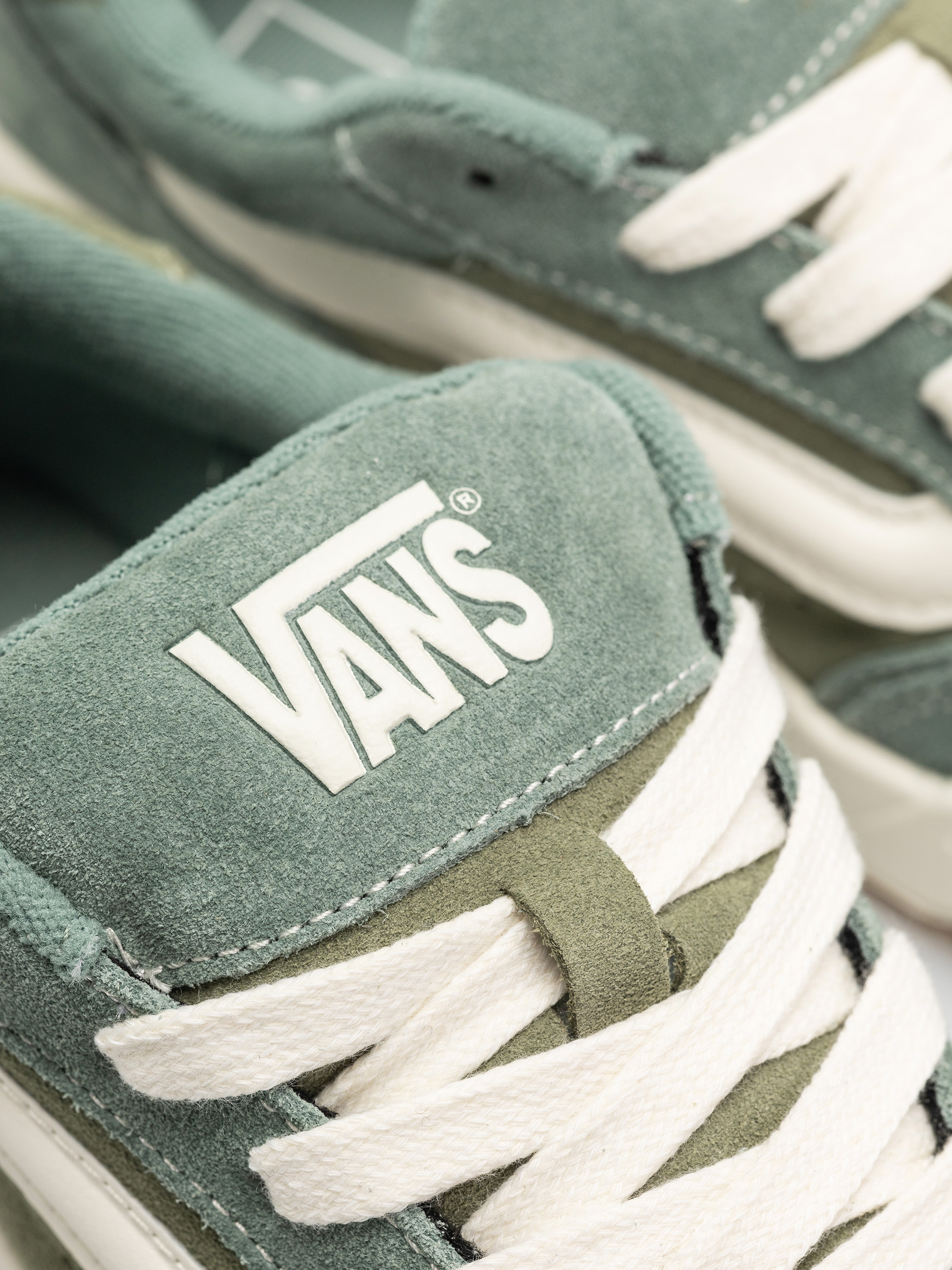 Обувки Vans Hylane (green tea)