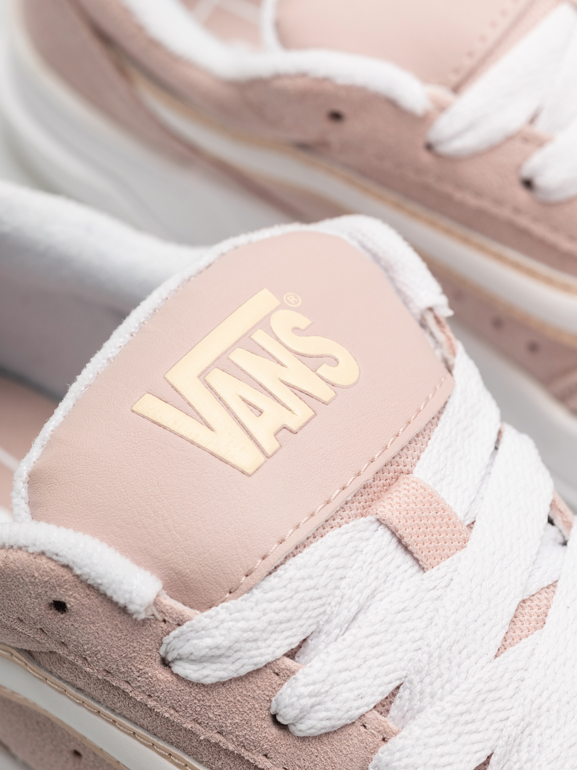 Обувки Vans Hylane (sepia rose)