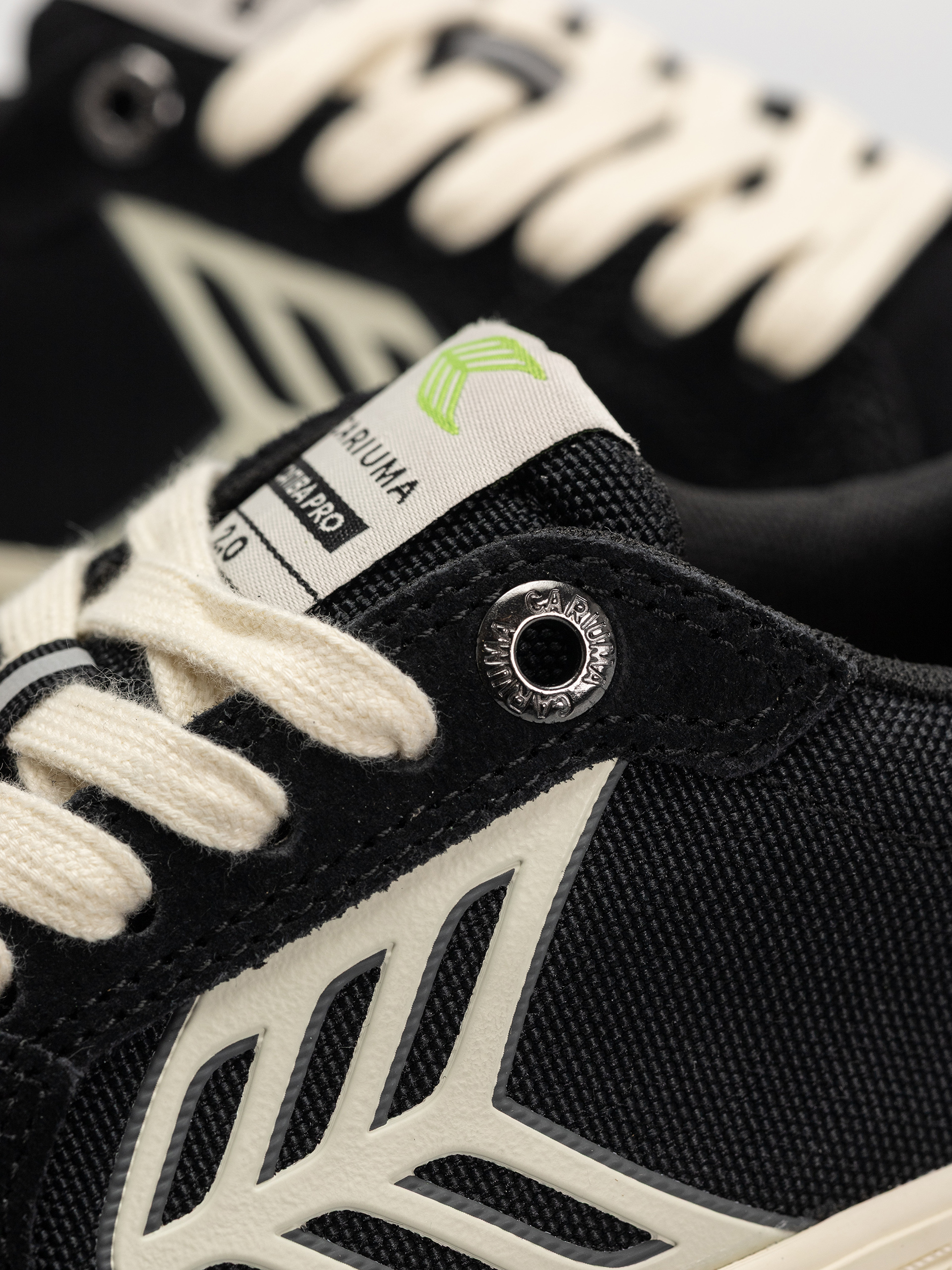 Обувки Cariuma Catiba Pro 2.0 Wmn (black suede and cordura ivory logo)