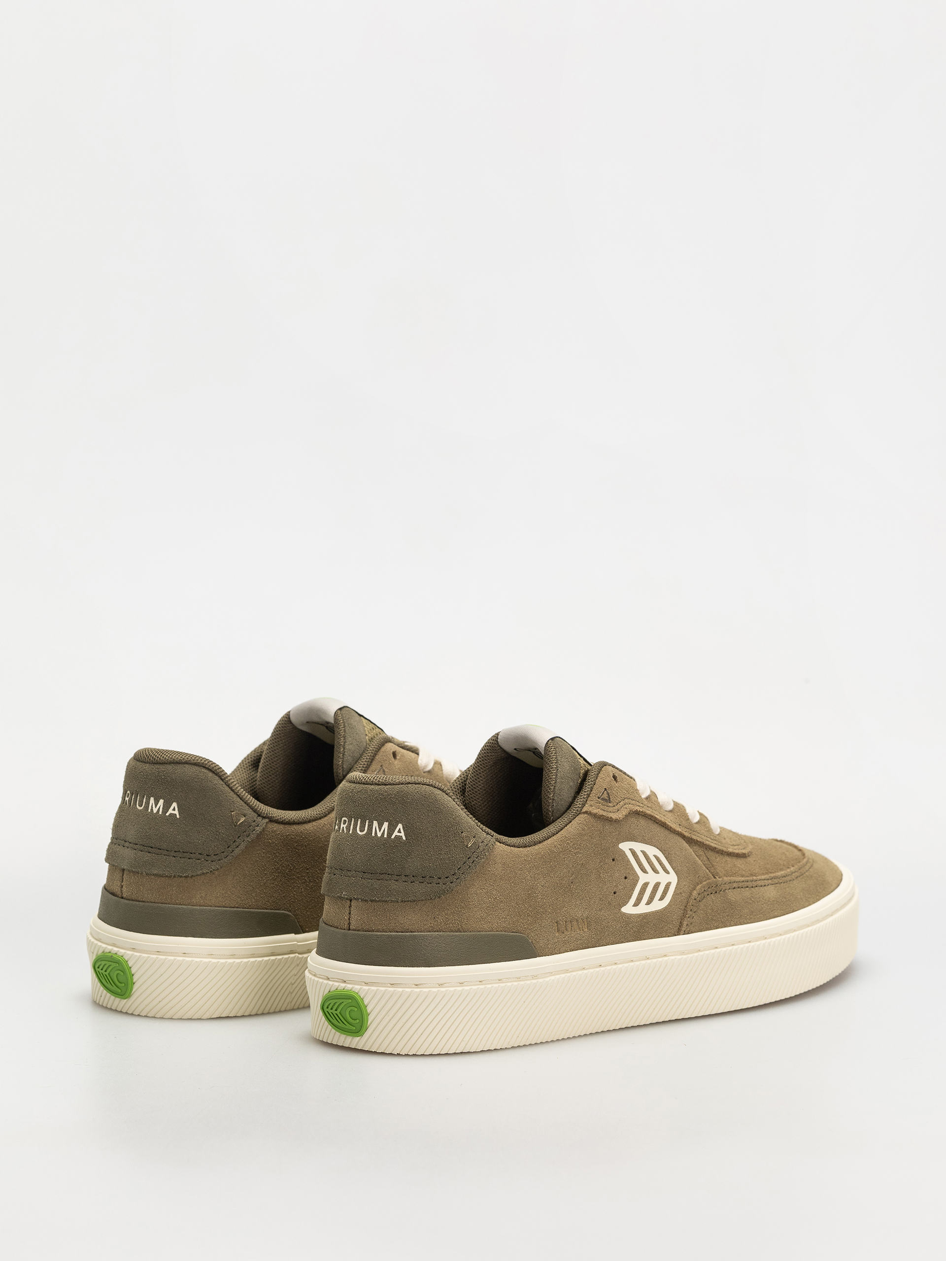 Обувки Cariuma Luan Pro (olive green suede ivory logo burnt olive)