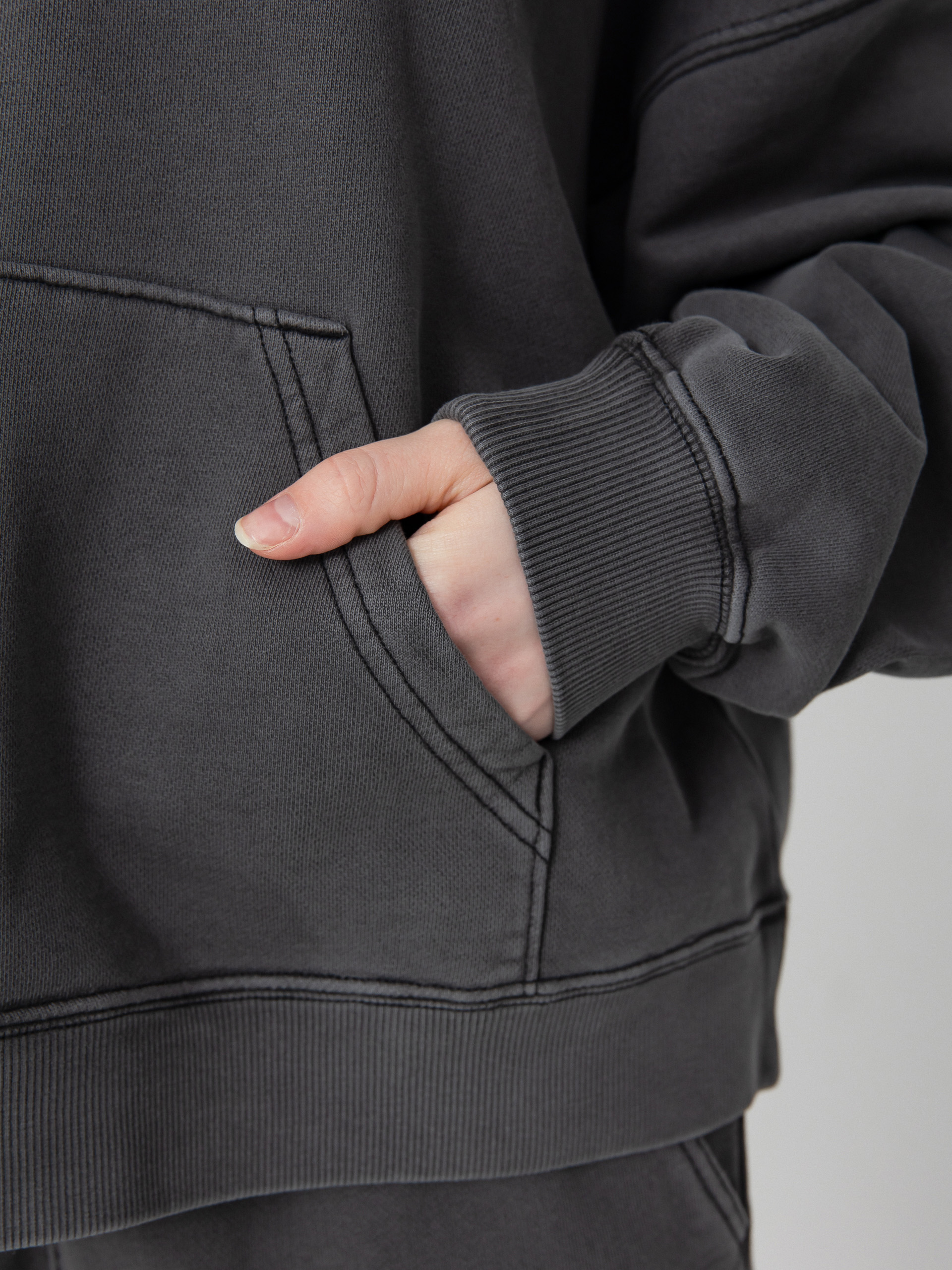Суитшърт с качулка Carhartt WIP Benton HD Wmn (black)