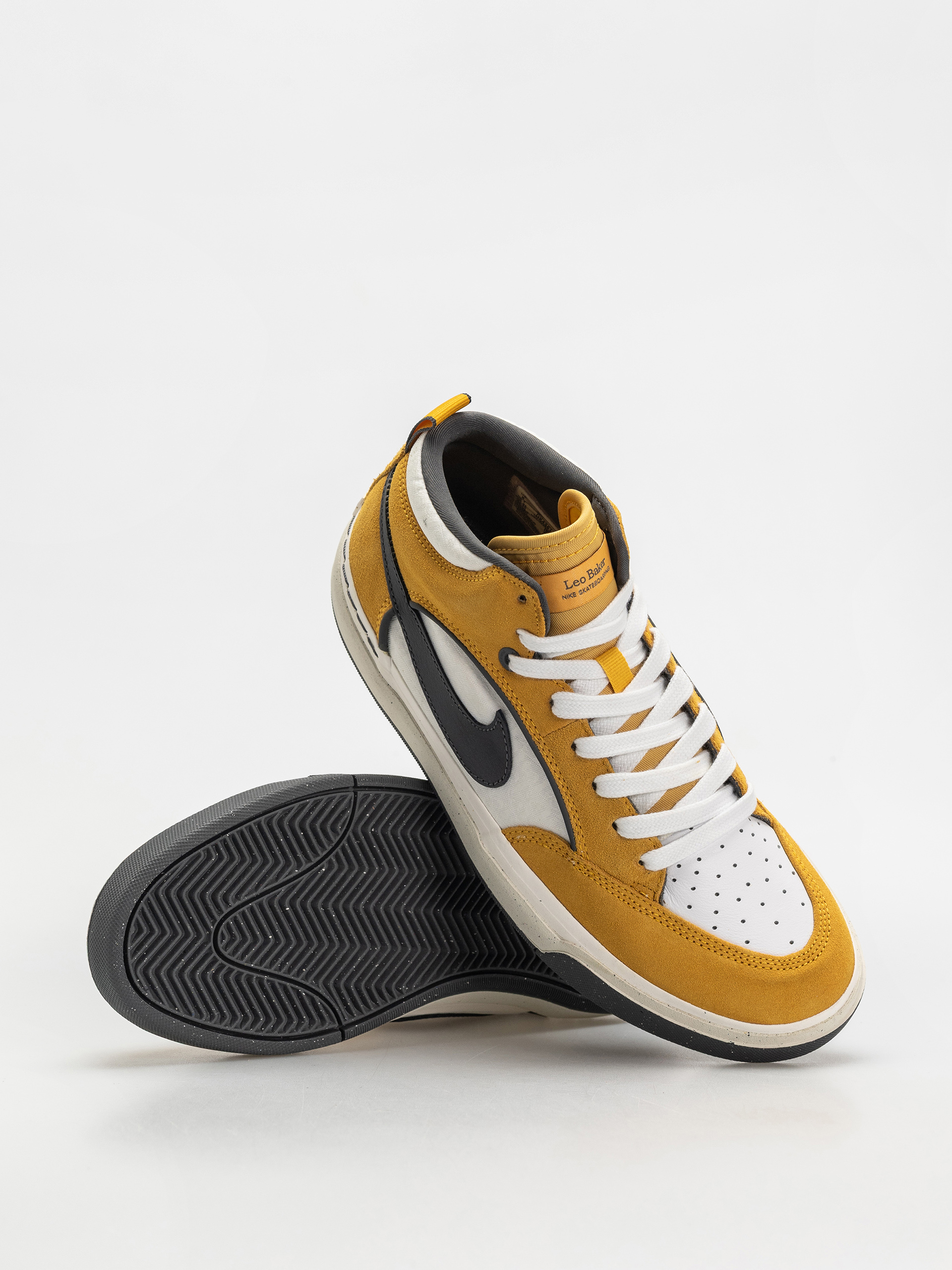 Обувки Nike SB React Leo (university gold/dark grey)