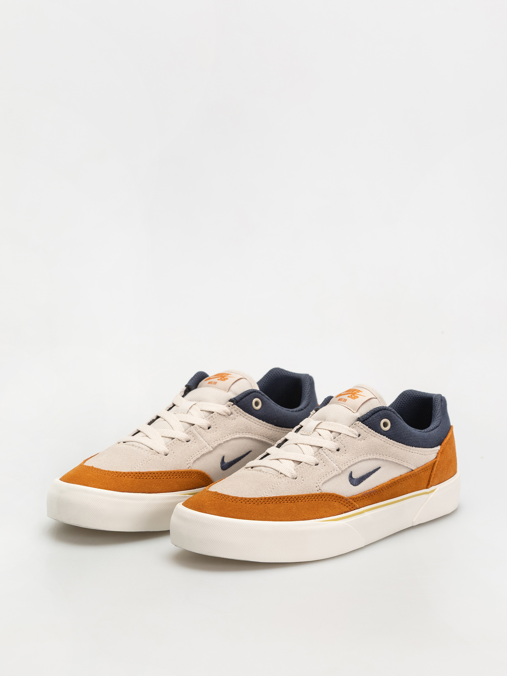 Обувки Nike SB Malor (lt orewood brn/thunder blue monarch sail)