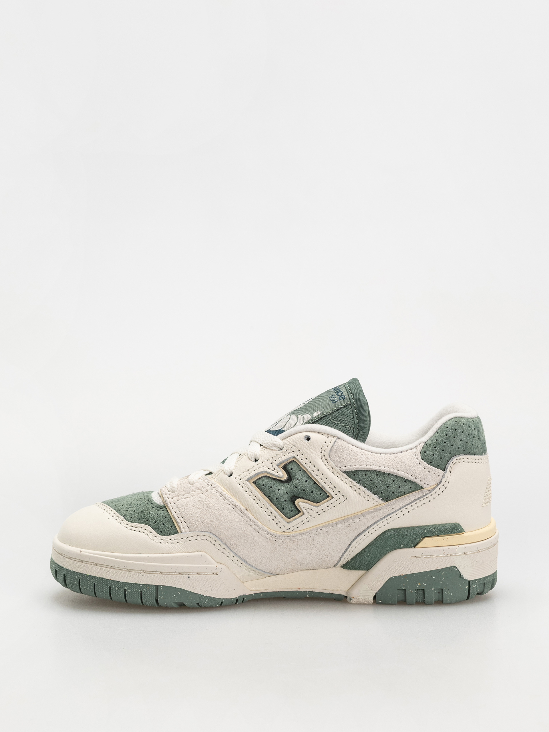 Обувки New Balance 550 Wmn (sea salt)