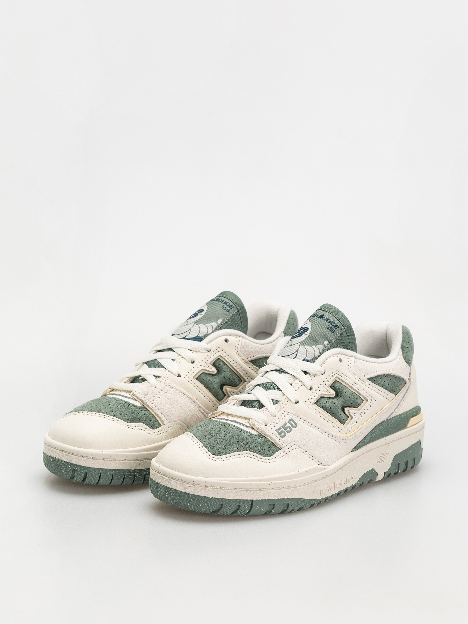 Обувки New Balance 550 Wmn (sea salt)
